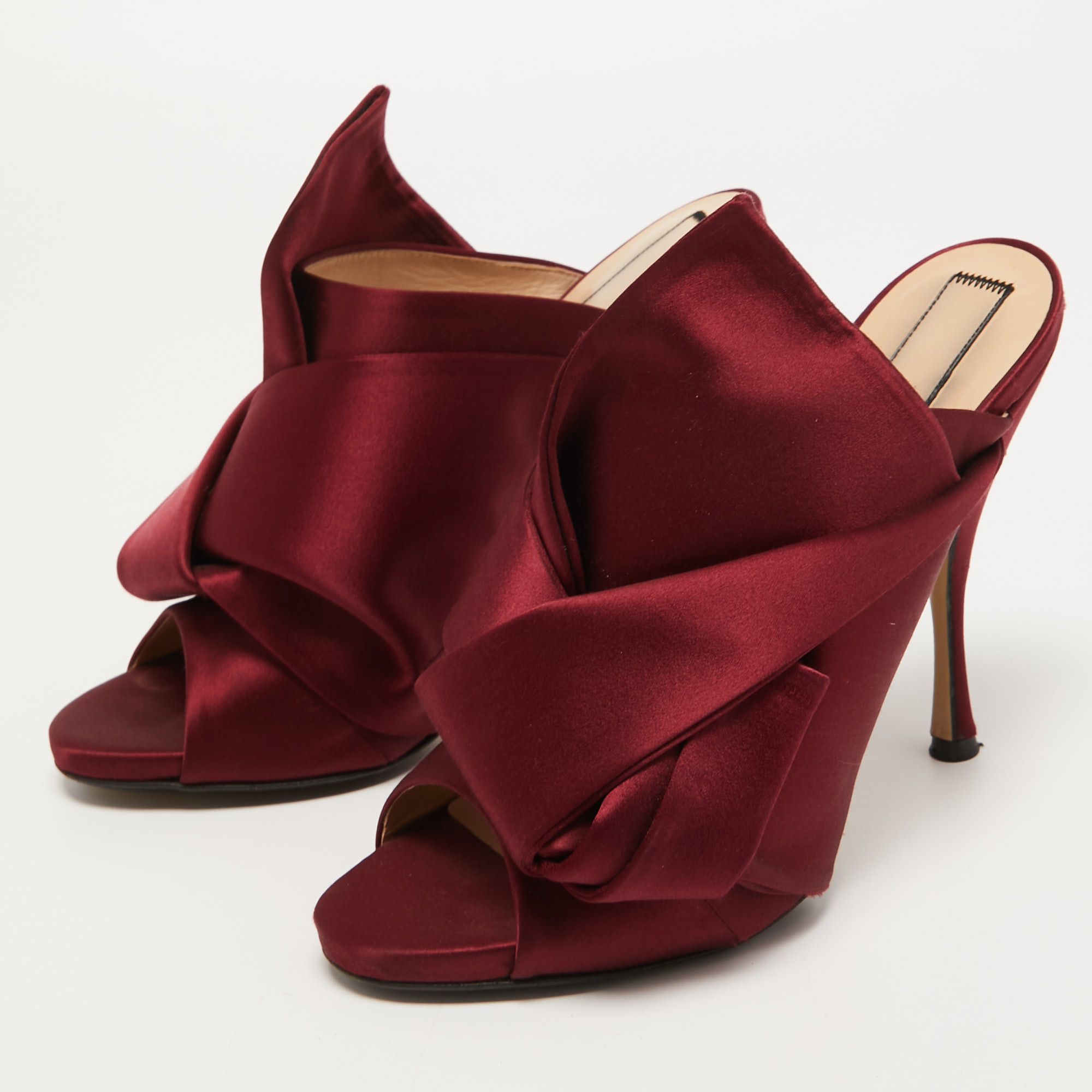 

N°21 Burgundy Satin Ronny Pleated Mules Size