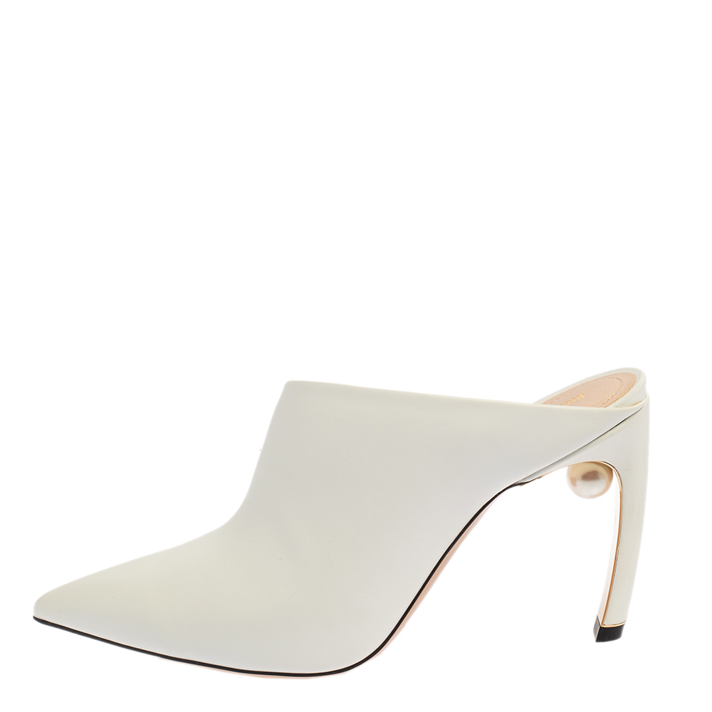 

Nicholas Kirkwood White Leather Mira Pointed Toe Mules Size