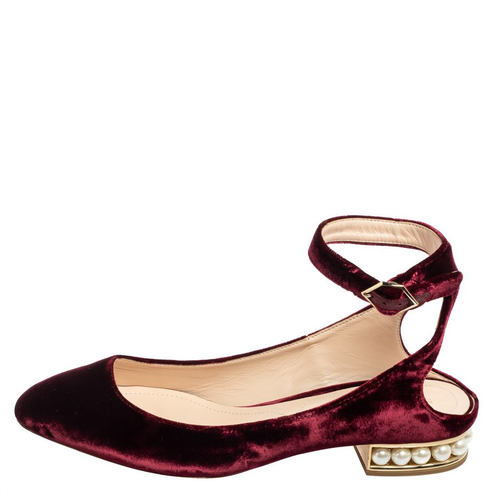 

Nicholas Kirkwood Burgundy Velvet Lola Pearl Embellished Ankle-Strap Ballet Flats Size