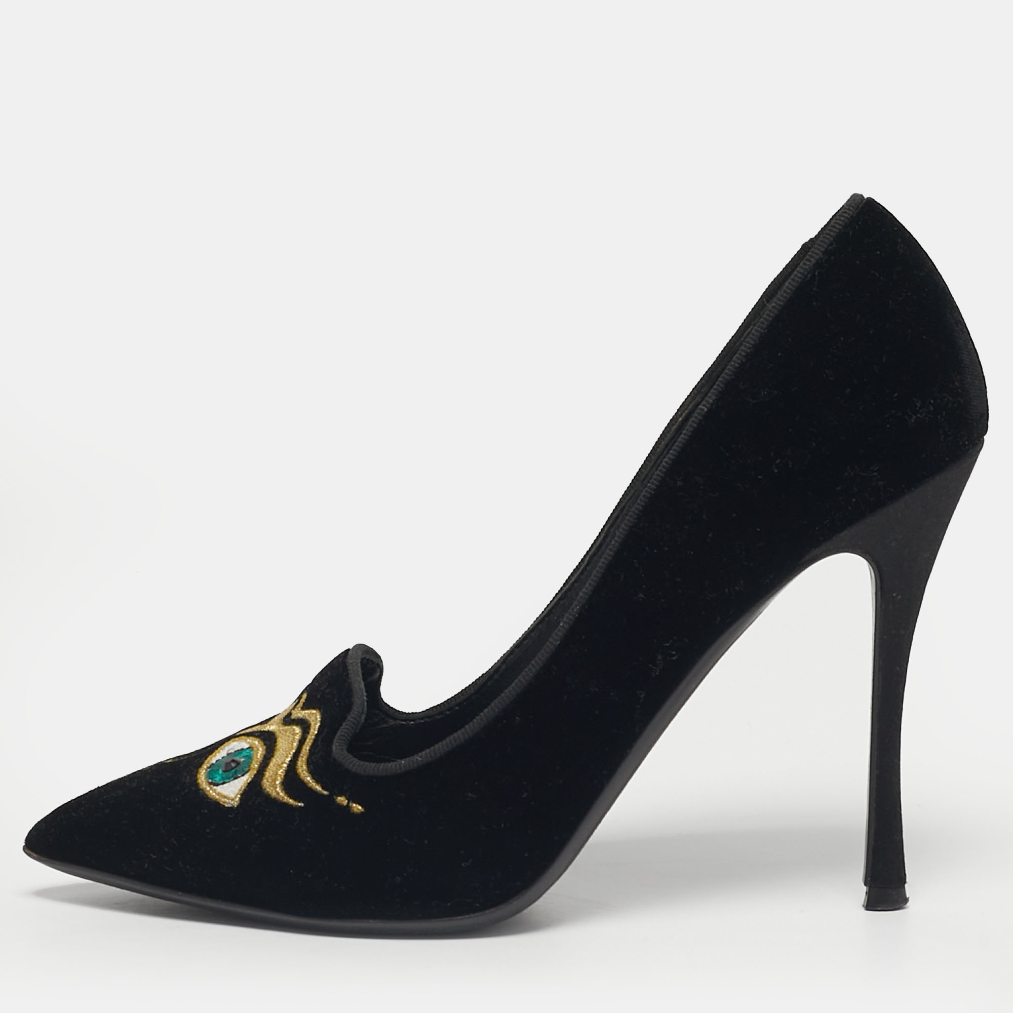 Pre-owned Nicholas Kirkwood Size 35.5 Black Velvet Eye Motif Pointed Toe Pumps