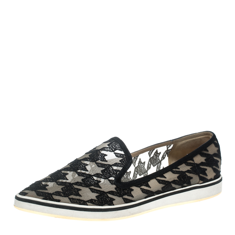 Nicholas Kirkwood Black Mesh and Fabric Alona Houndstooth Emroidered Pointed Toe Loafers Size 40