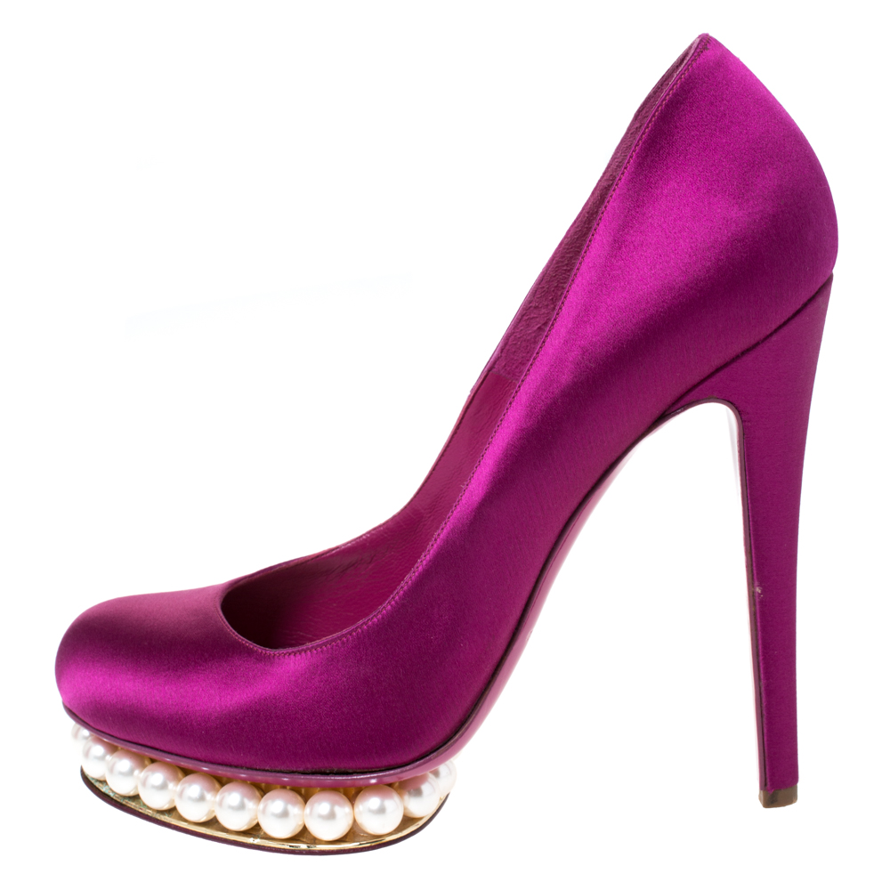 

Nicholas Kirkwood Magenta Satin Casati Faux Pearl Platform Pumps Size, Pink