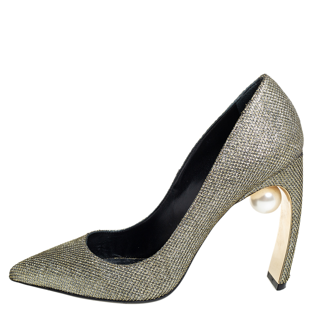 

Nicholas Kirkwood Gold Glitter And Lurex Pointed Toe Block Heel Pumps Size