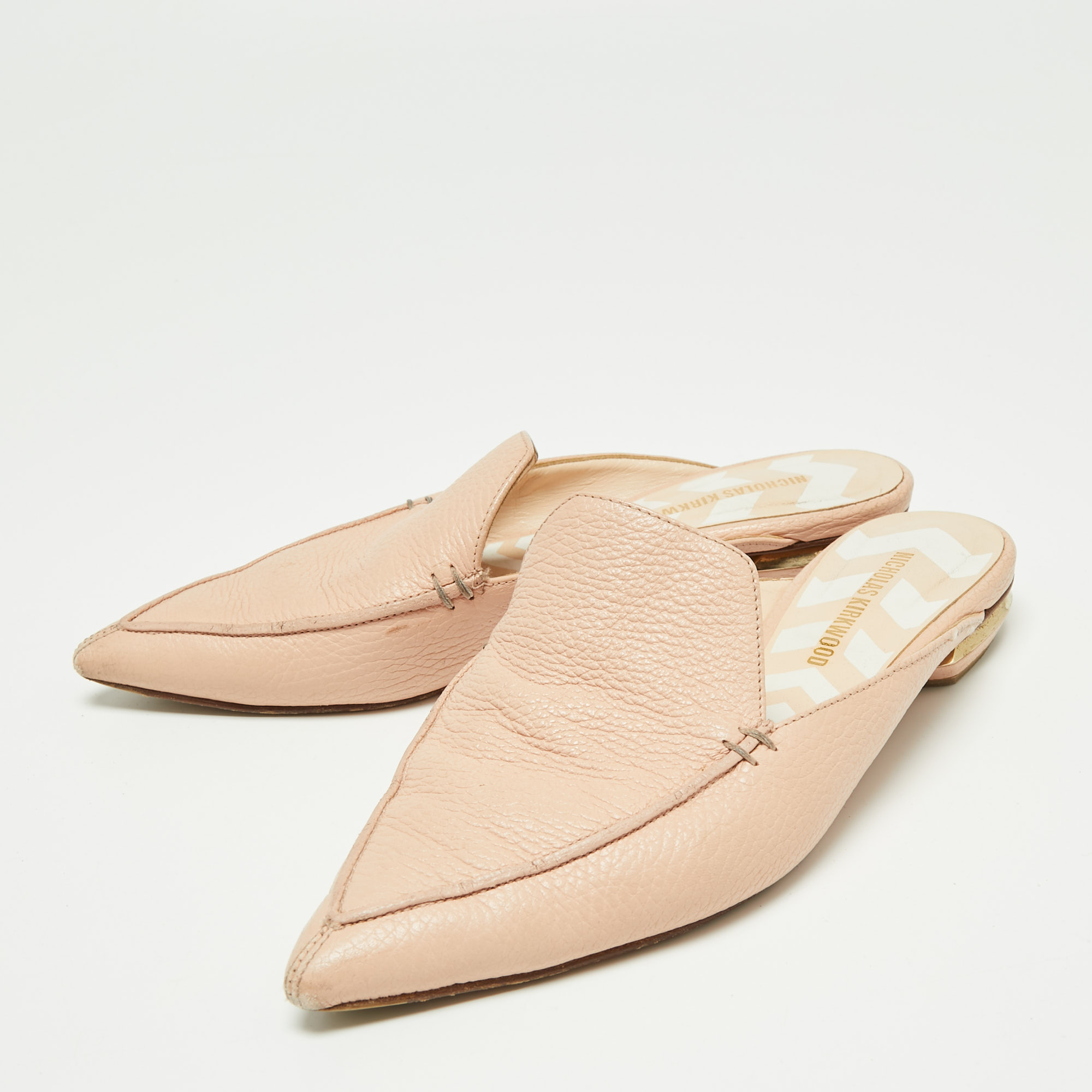 

Nicholas Kirkwood Light Pink Leather Beya Pointed Toe Mules Size