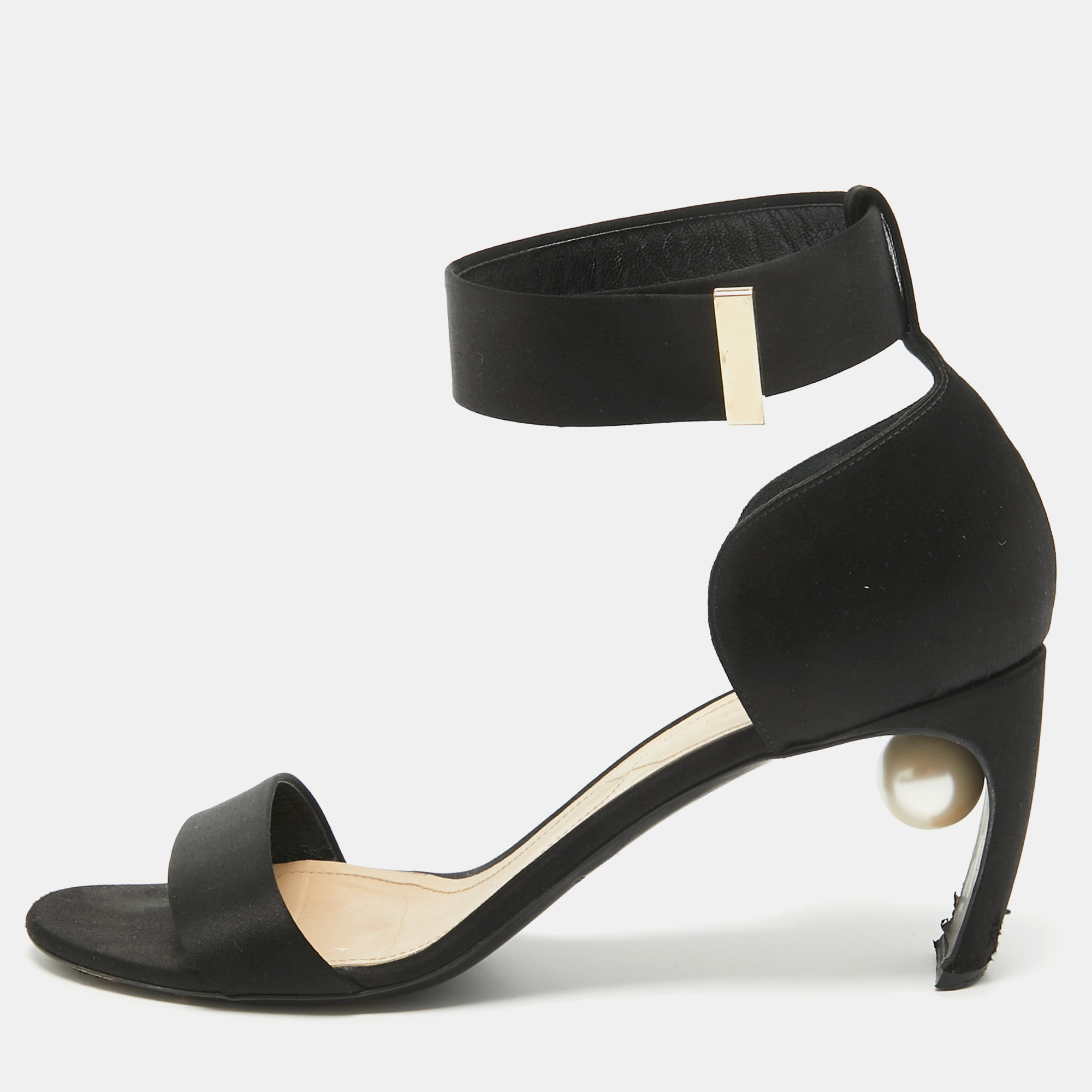 

Nicholas Kirkwood Black Satin Pearl Detail Ankle Strap Sandals Size