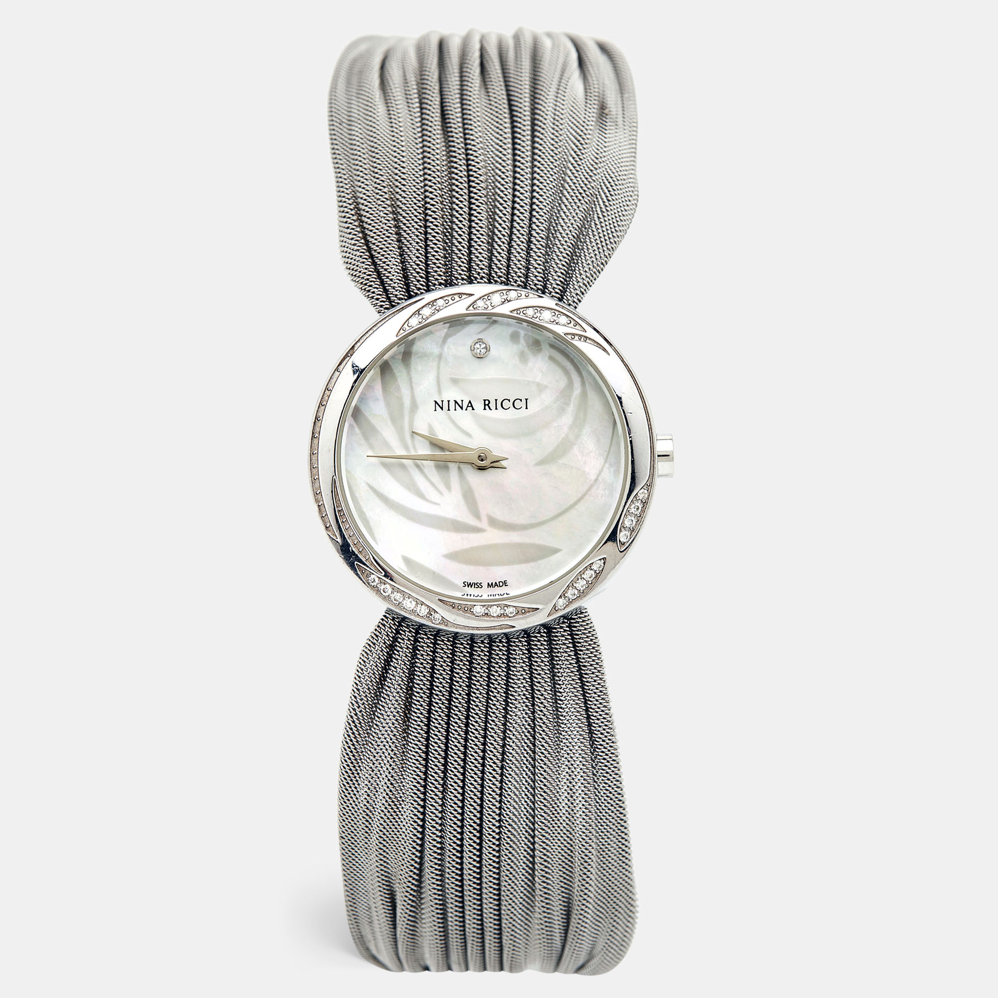Pre-owned Nina Ricci Mother Of Pearl Stainless Steel Diamond N021.74.75.1 Women's Wristwatch 31 Mm In Silver