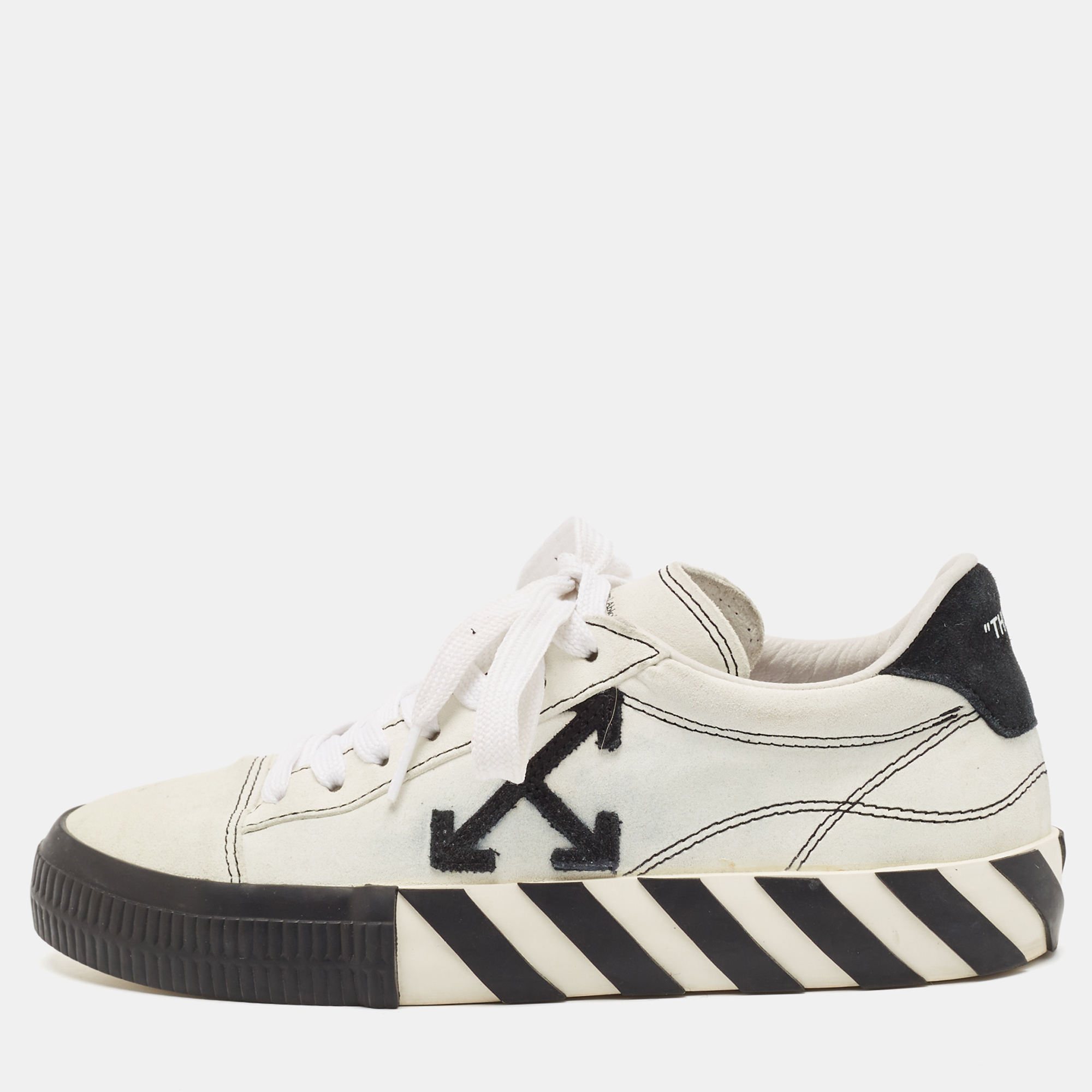 

Off-White Black/White Suede Vulcanized Striped Low Top Sneakers Size