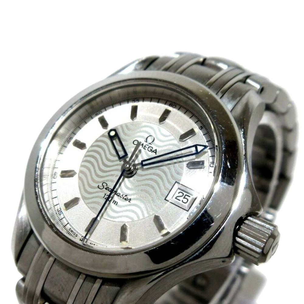 

Omega White Stainless Steel Seamaster