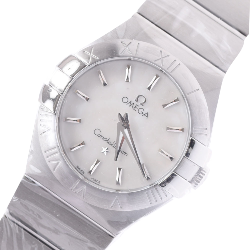 

Omega MOP Stainless Steel Constellation 123.10.27.60.05.001 Quartz Women's Wristwatch 27 MM, White