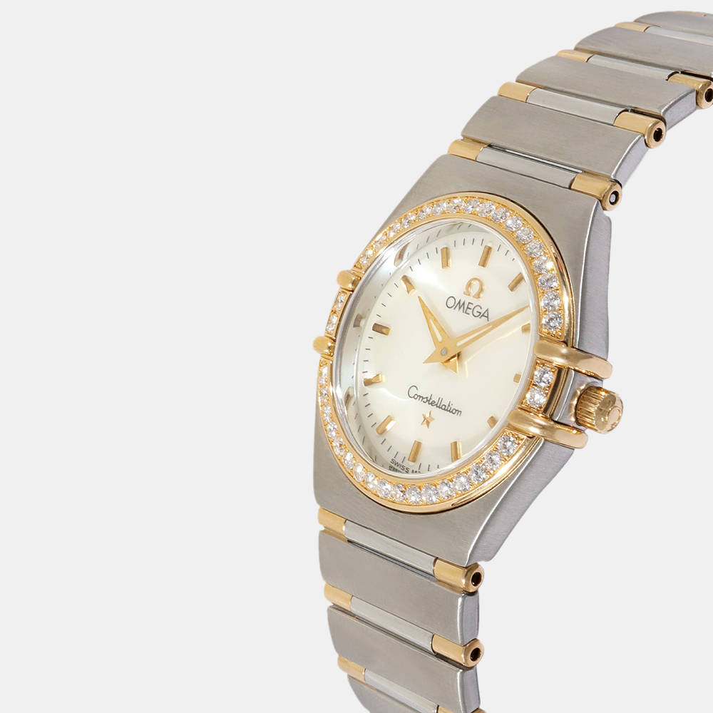 

Omega White 18k Rose Gold And Stainless Steel Constellation 137.425.47 Women's Wristwatch 25 mm