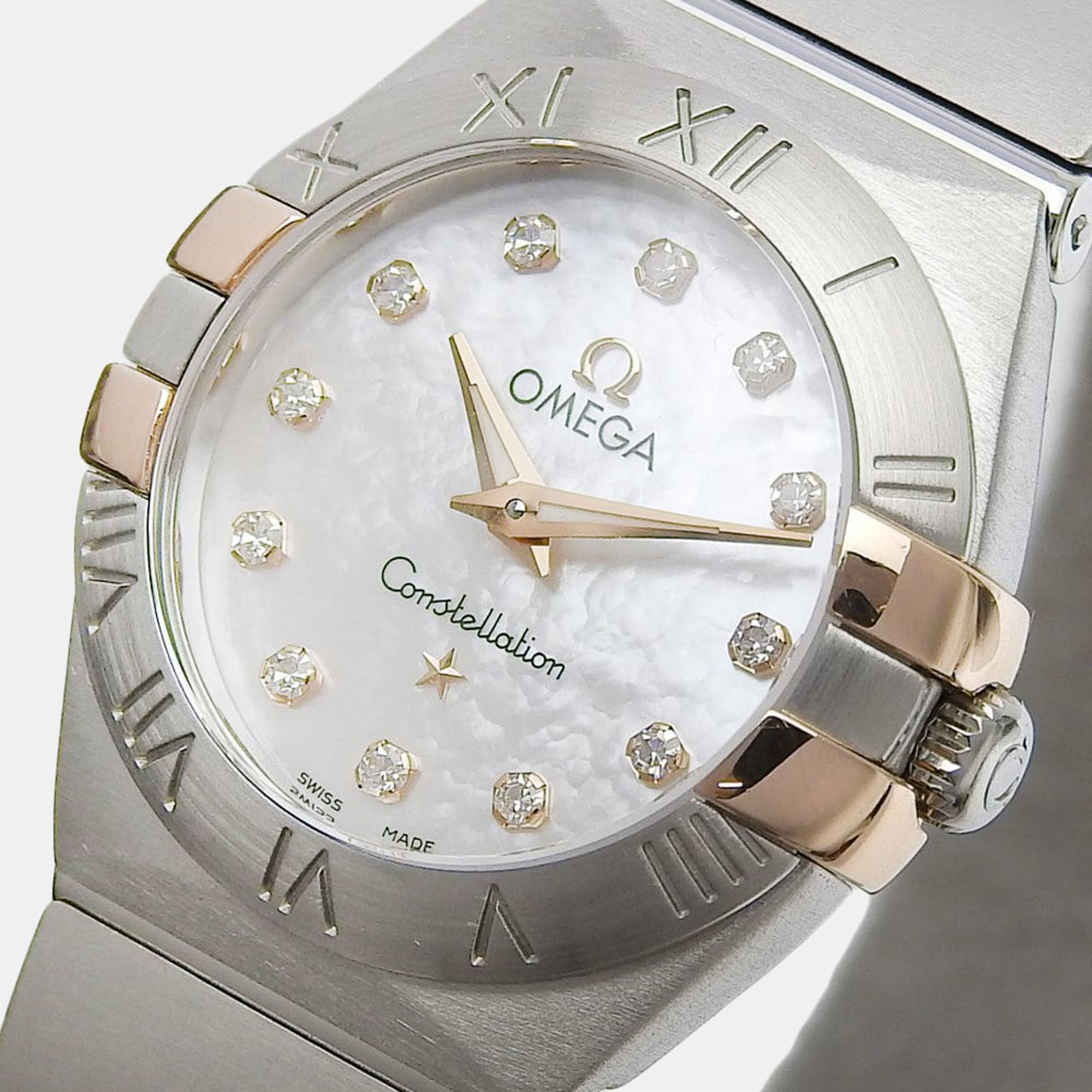 

Omega MOP Diamonds Stainless Steel Constellation 123.20.24.60.55.005 Quartz Women's Wristwatch 25 mm, White