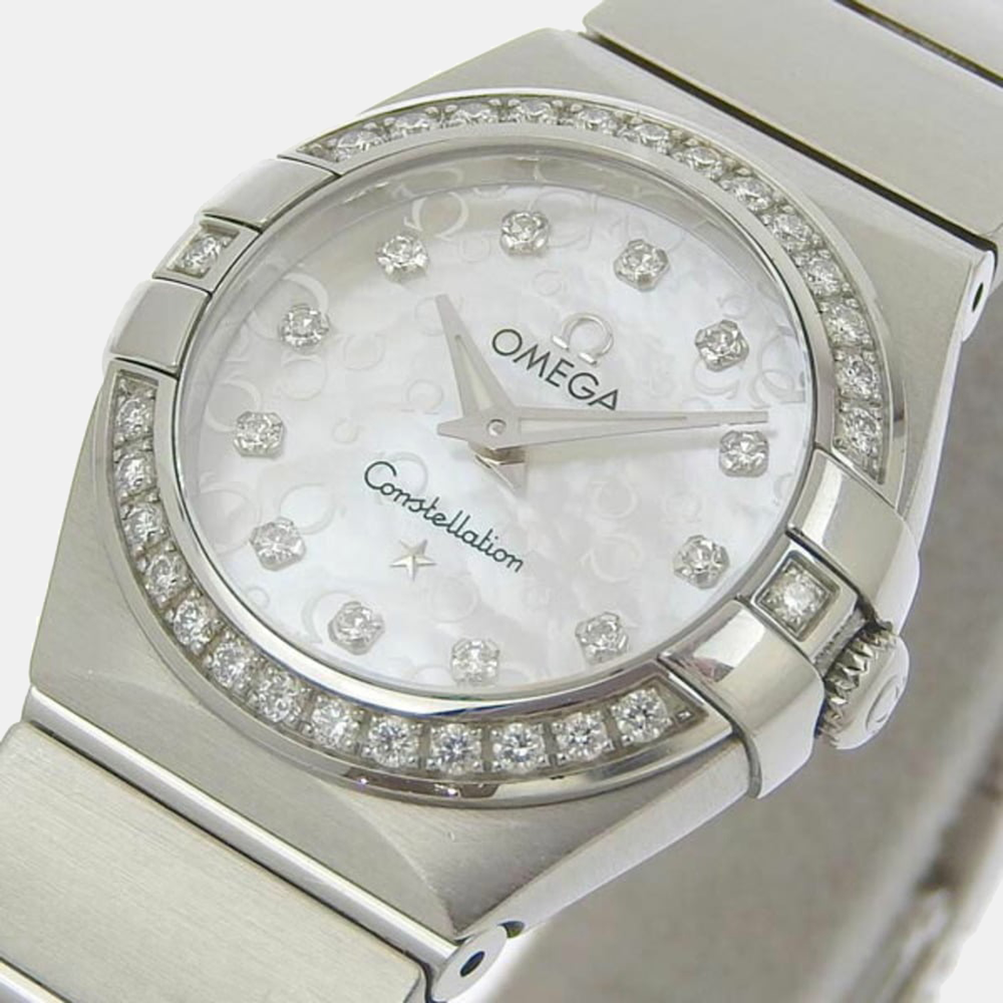 

Omega MOP Diamonds Stainless Steel Constellation 123.15.24.60.55.005 Women's Wristwatch 25 mm, White