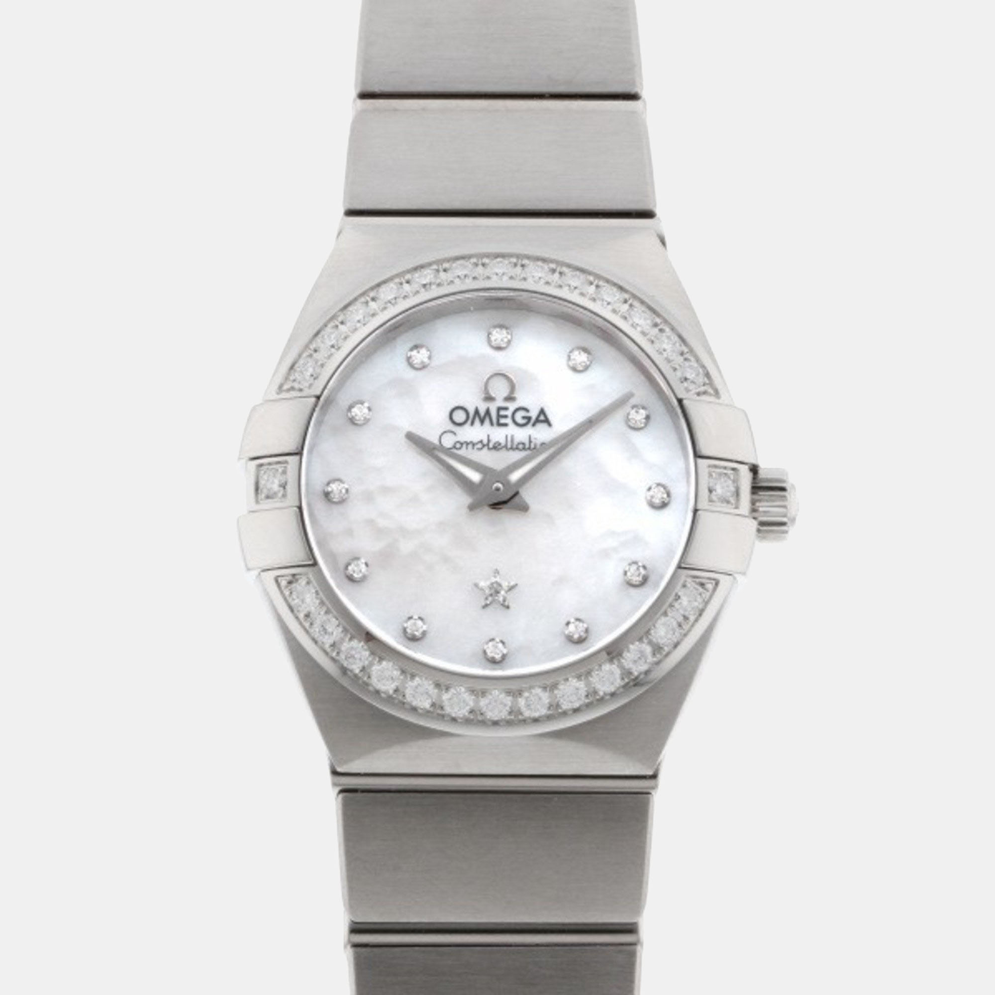 Pre-owned Omega White Diamond 18k White Gold Constellation 123.55.24.60.55.017 Quartz Women's Wristwatch 24 Mm