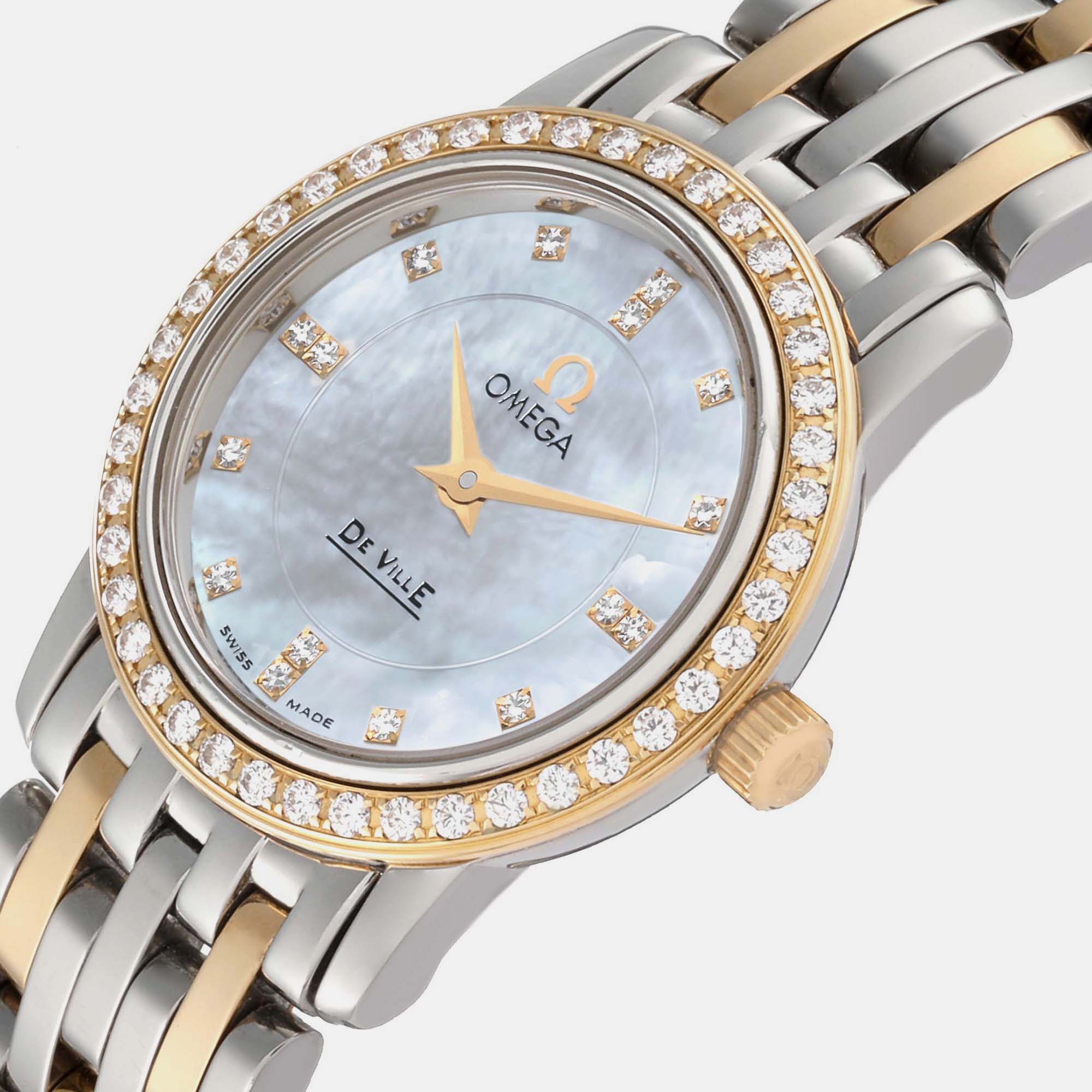 

Omega Mother Of Pearl 18k Yellow Gold And Stainless Steel De Ville Prestige 4375.75 Quartz Women's Wristwatch 22 mm, Silver