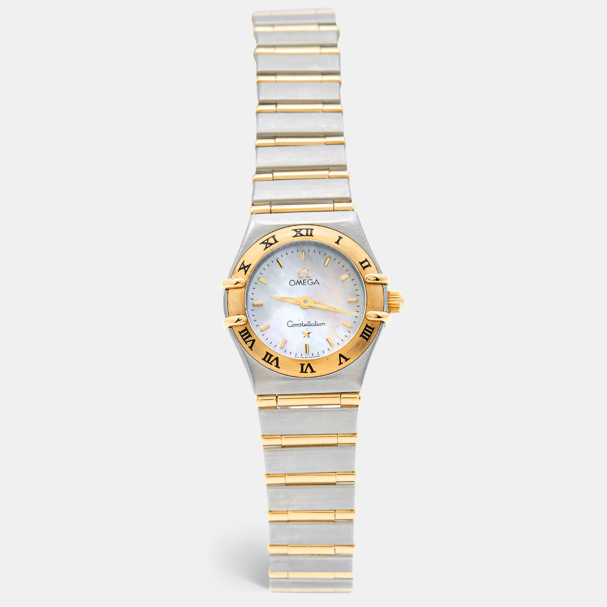 Pre Owned Omega Mother Of Pearl 18K Yellow Gold Stainless Steel Constellation '95 1262.70.00 Women's Wristwatch 22.50 mm