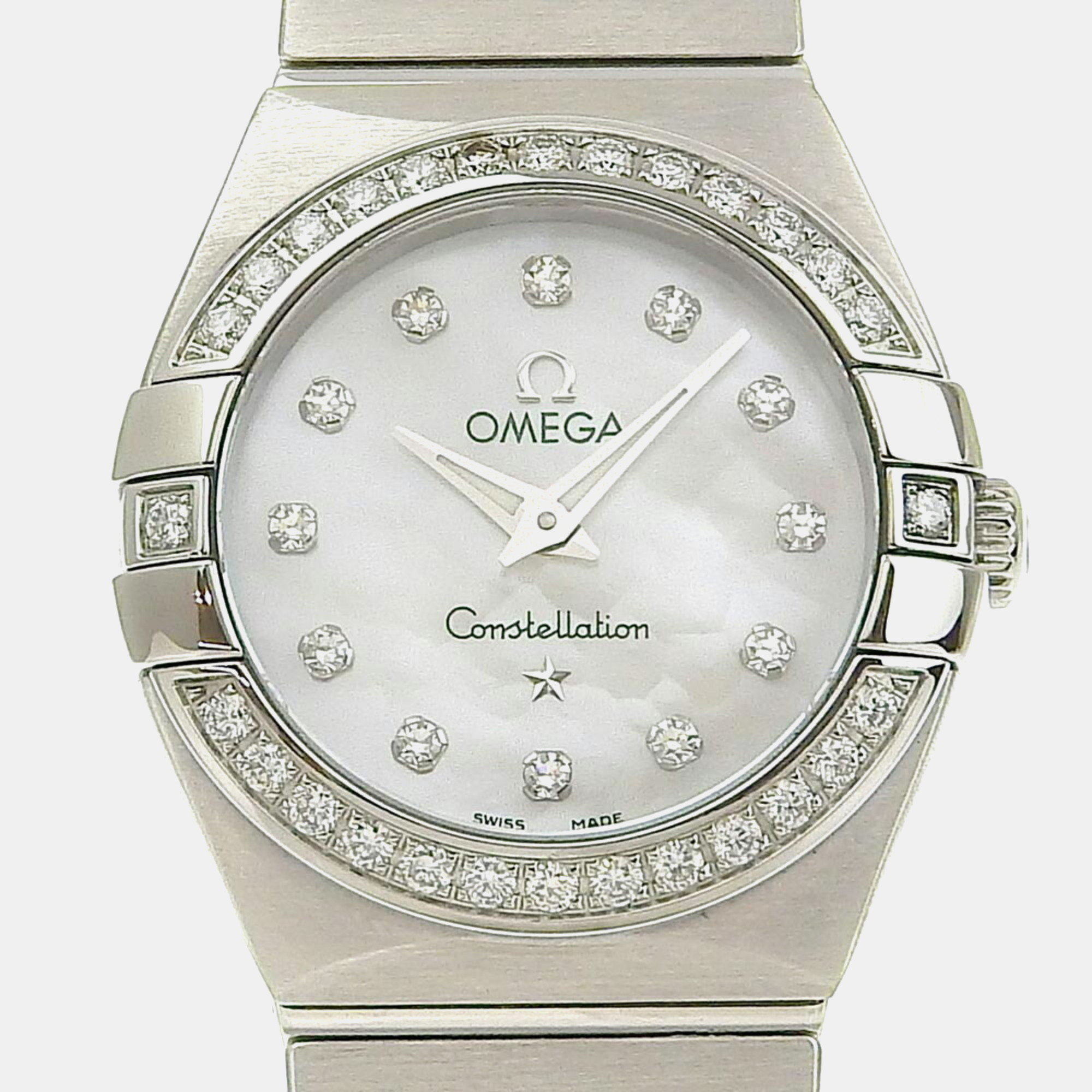 

Omega White Shell Stainless Steel Diamond Constellation 123.15.24.60.55.001 Quartz Women's Wristwatch 25 mm