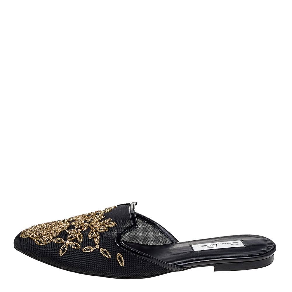 

Oscar de la Renta Black/Gold Mesh Embellished Mules Size