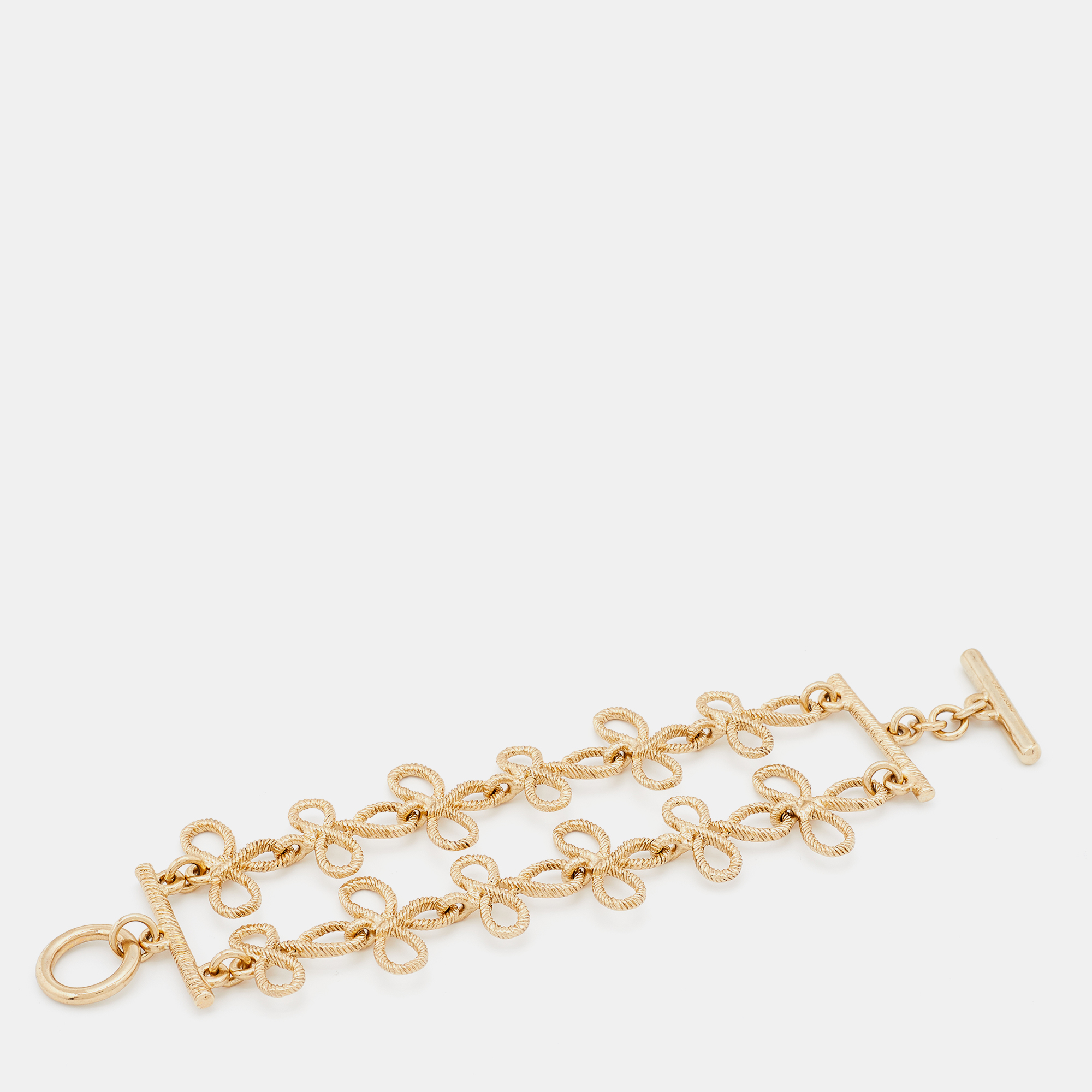 

Oscar de la Renta Gold Tone Knot Toggle Bracelet