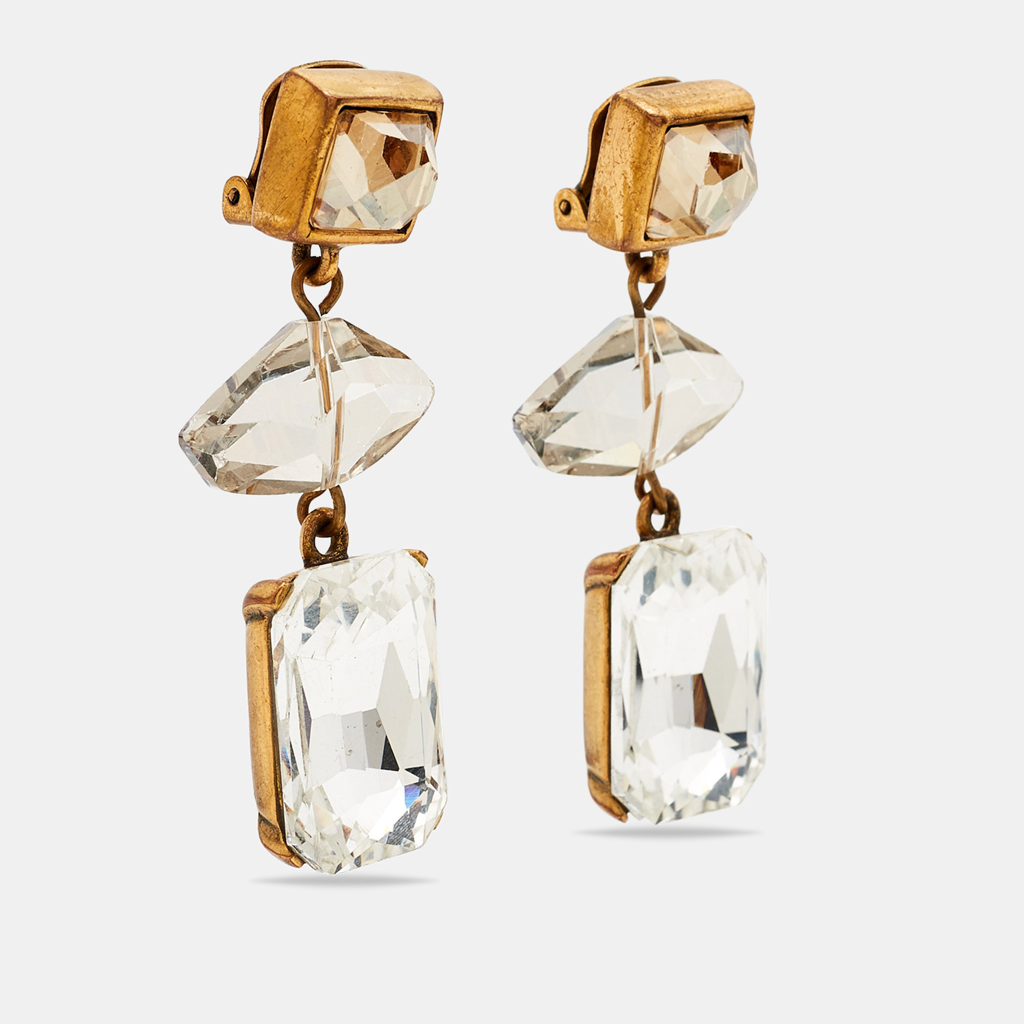 

Oscar de la Renta Crystal Gold Tone Clip On Earrings