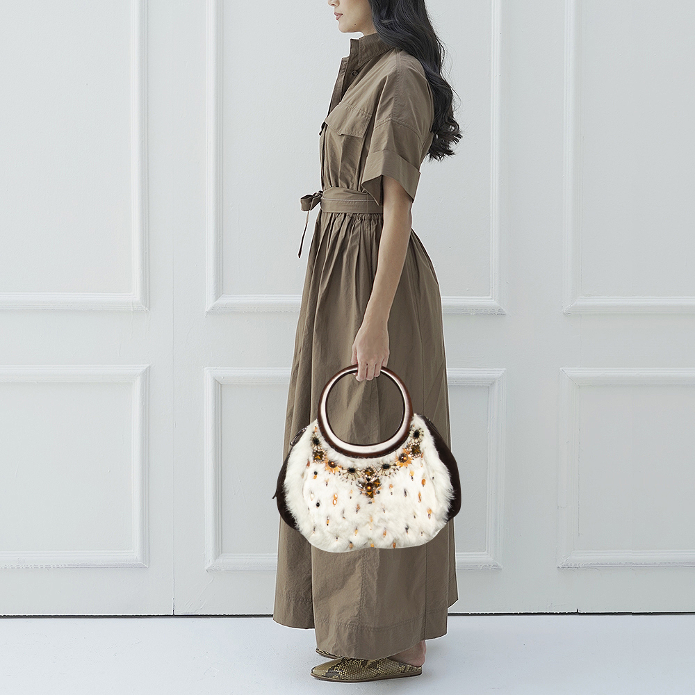 

Oscar de la Renta White/Brown Fur And Suede Embellished Satchel