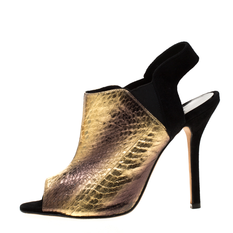 

Oscar de la Renta Metallic Gold Embossed Elaphe Leather Penelope Peep Toe Sandals Size