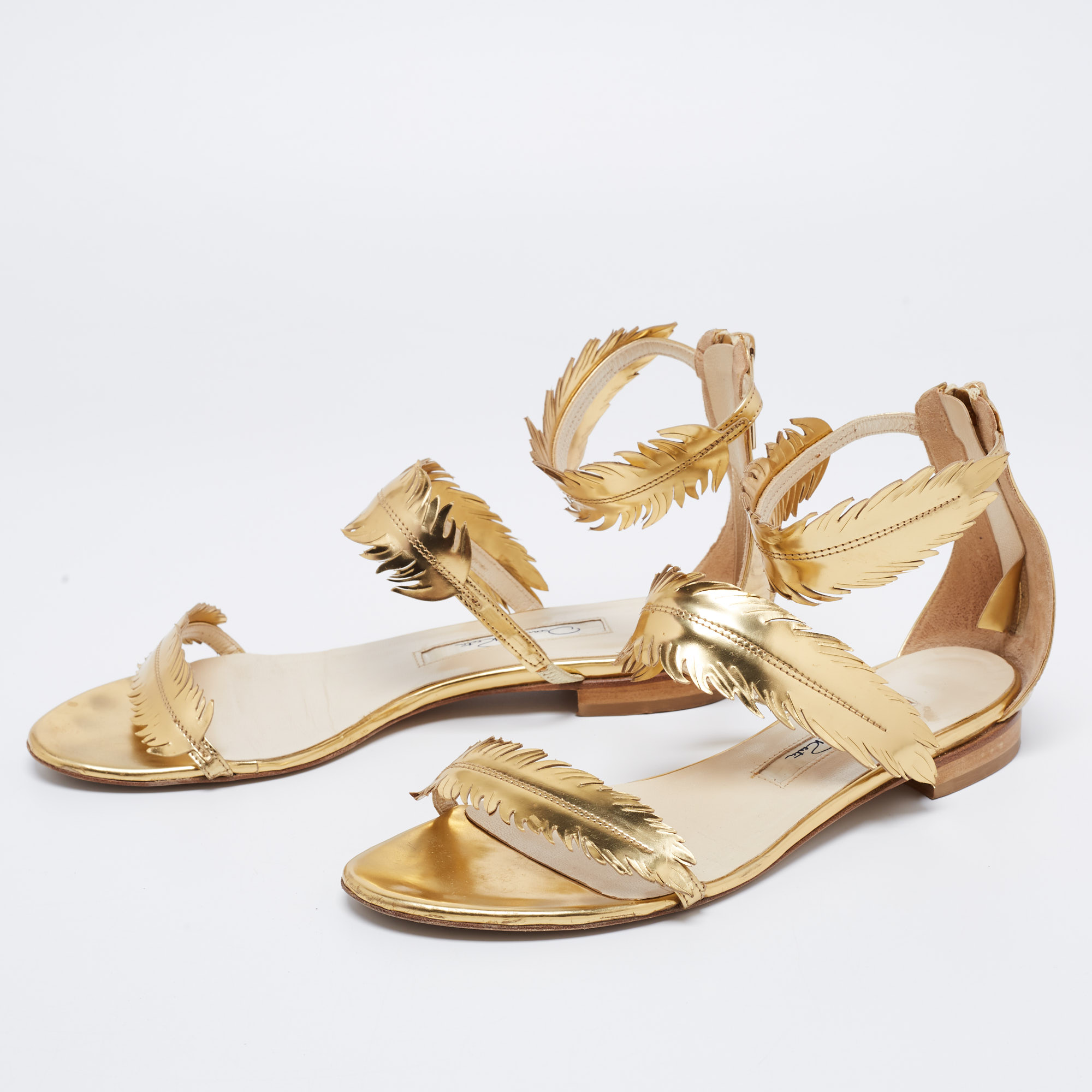 

Oscar De La Renta Gold Leather Abigail Feather Ankle-Strap Sandals Size