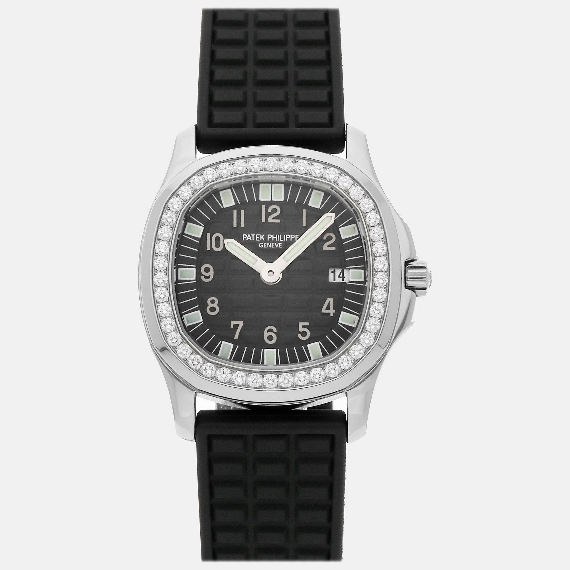 

Patek Philippe Black Stainless Steel Aquanaut 4961A-001 Quartz Women's Wristwatch 30 mm