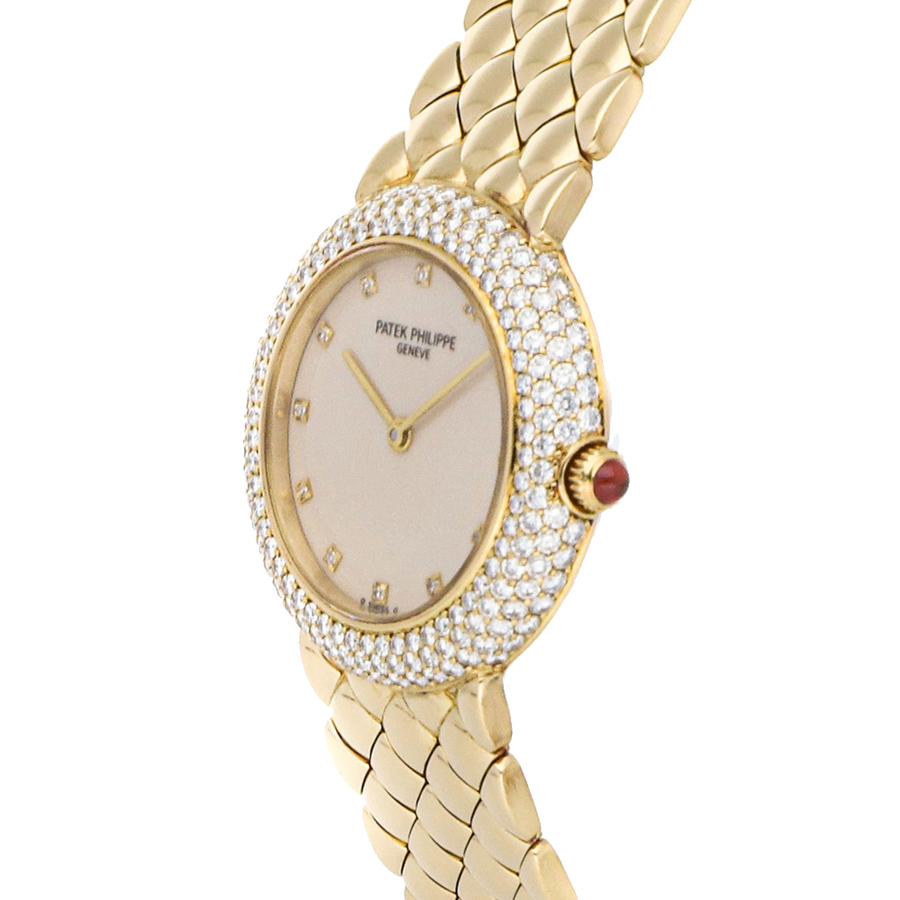 

Patek Philippe Silver Diamonds 18K Yellow Gold Calatrava 4823/1J Women's Wristwatch 27 MM