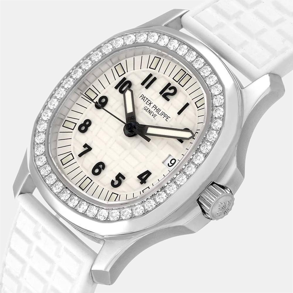 

Patek Philippe White Diamonds Stainless Steel Aquanaut 5067 Women's Wristwatch 35 mm