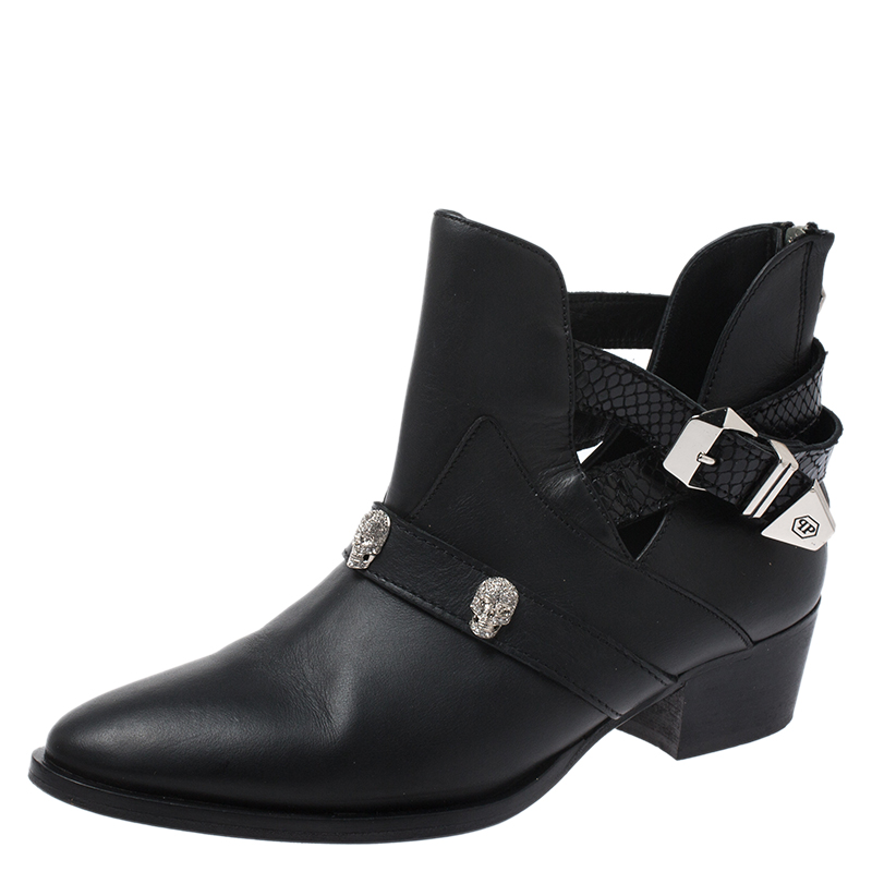 

Philipp Plein Black Leather Skull Detail Ankle Boots Size