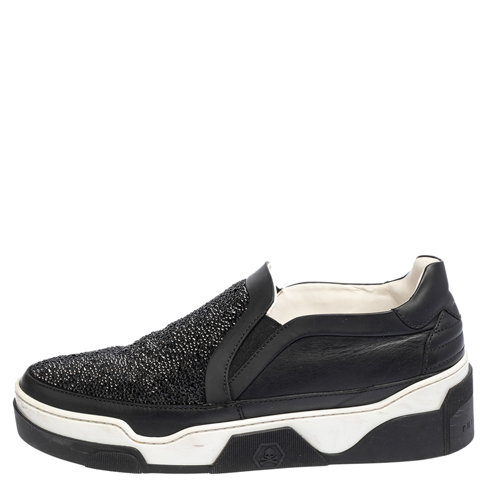 

Philipp Plein Black Leather Crystal Embellishment Low Top Sneakers Size