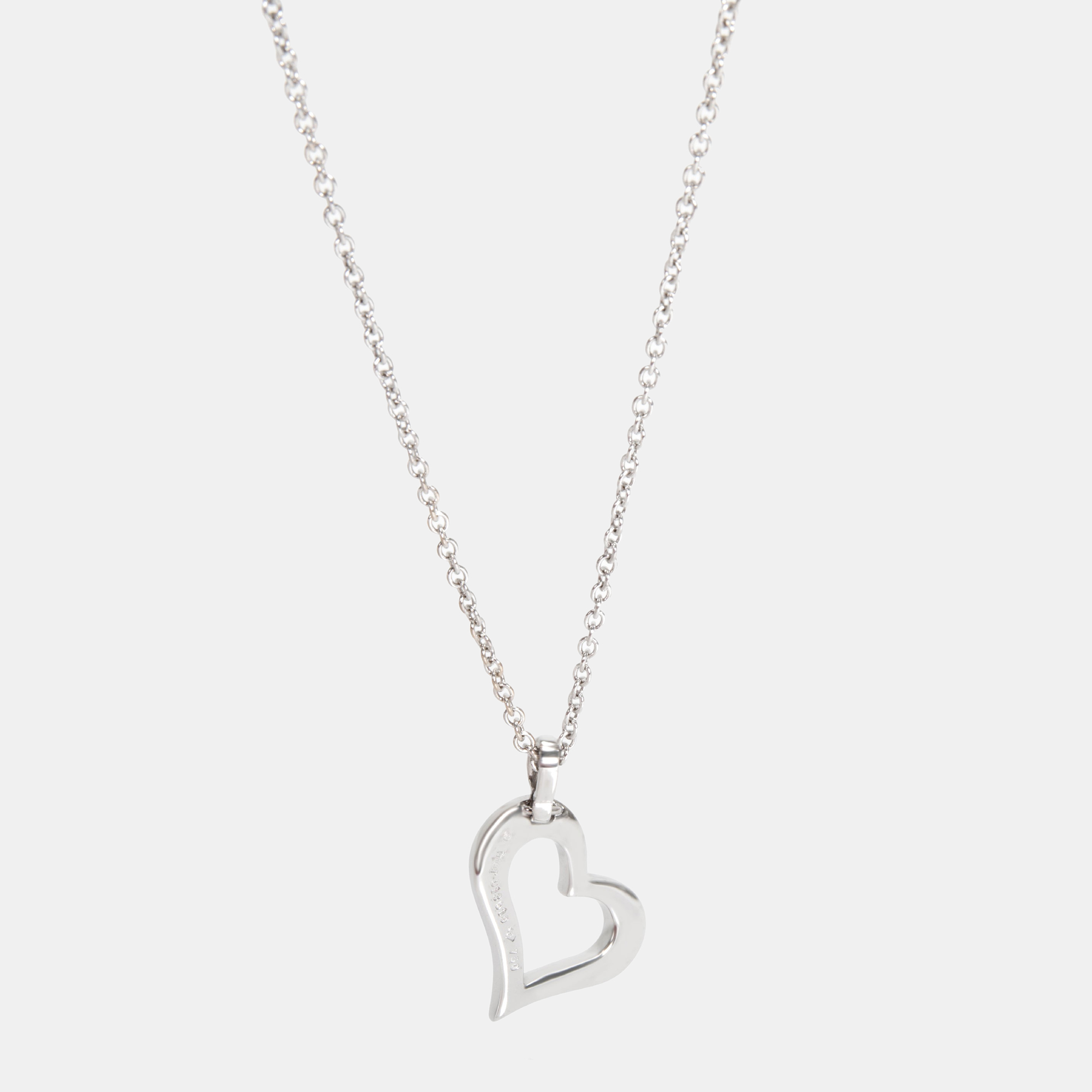 

Piaget Diamond Heart Necklace in 18K White Gold 0.24 CTW