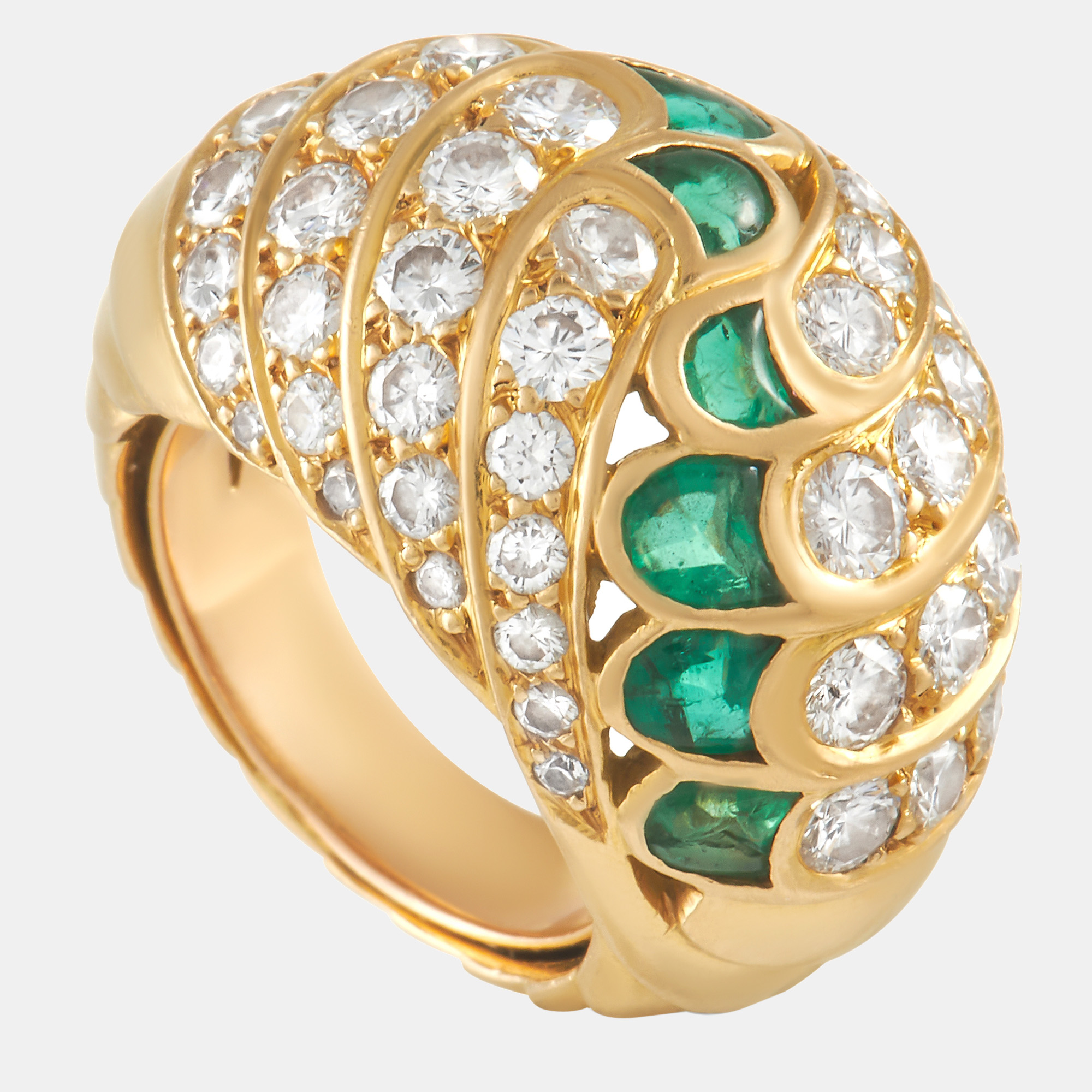 Pre-owned Piaget 18k Yellow Gold 2.25 Ct Diamond And Emerald Ring