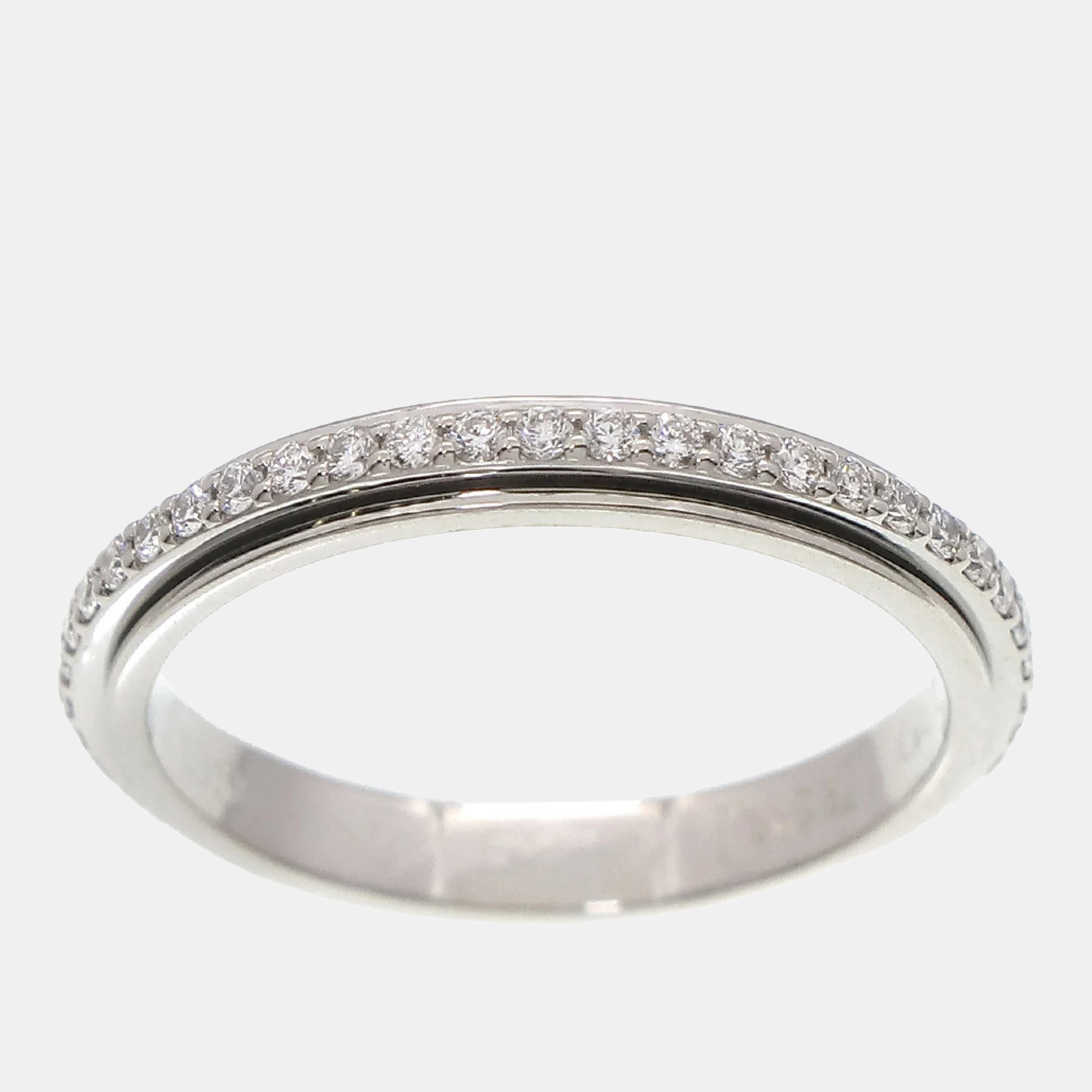 

Piaget 18K White Gold and Diamond Possession Band Ring EU 52