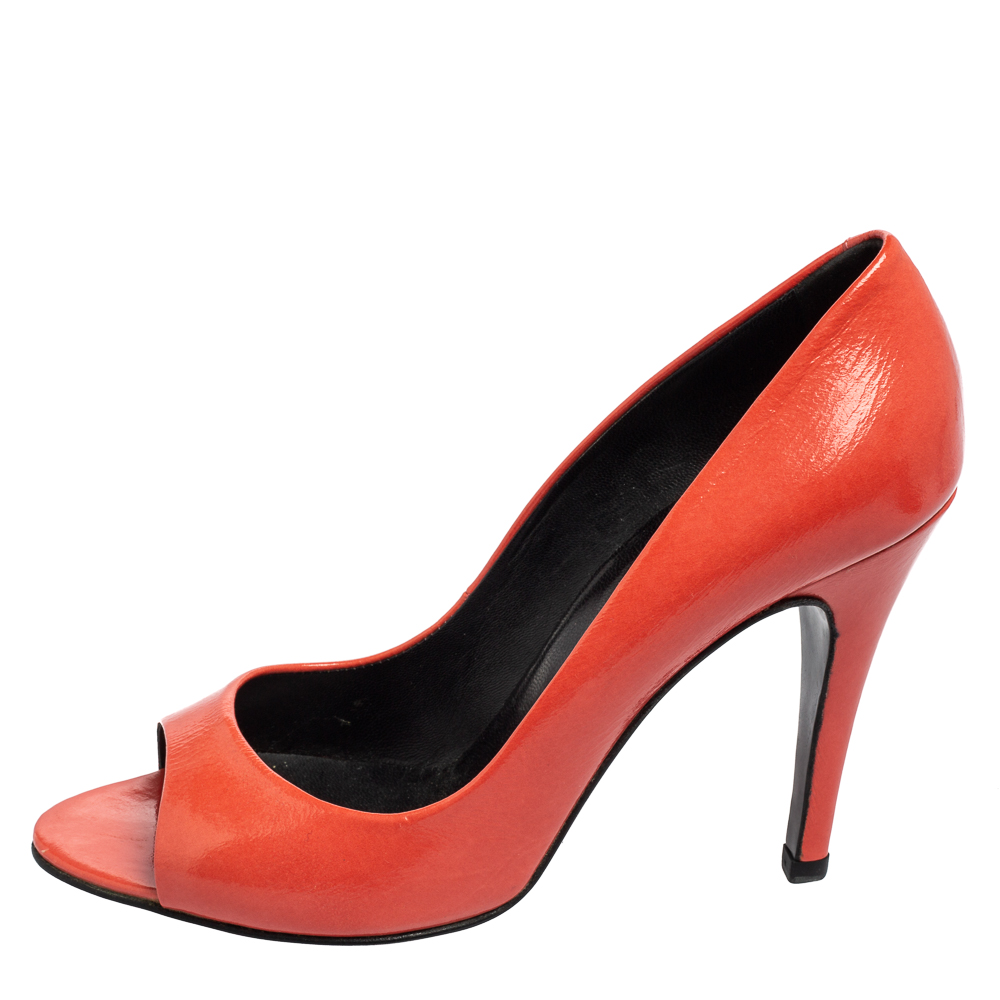 

Pierre Hardy Coral Pink Patent Leather Peep-Toe Pumps Size