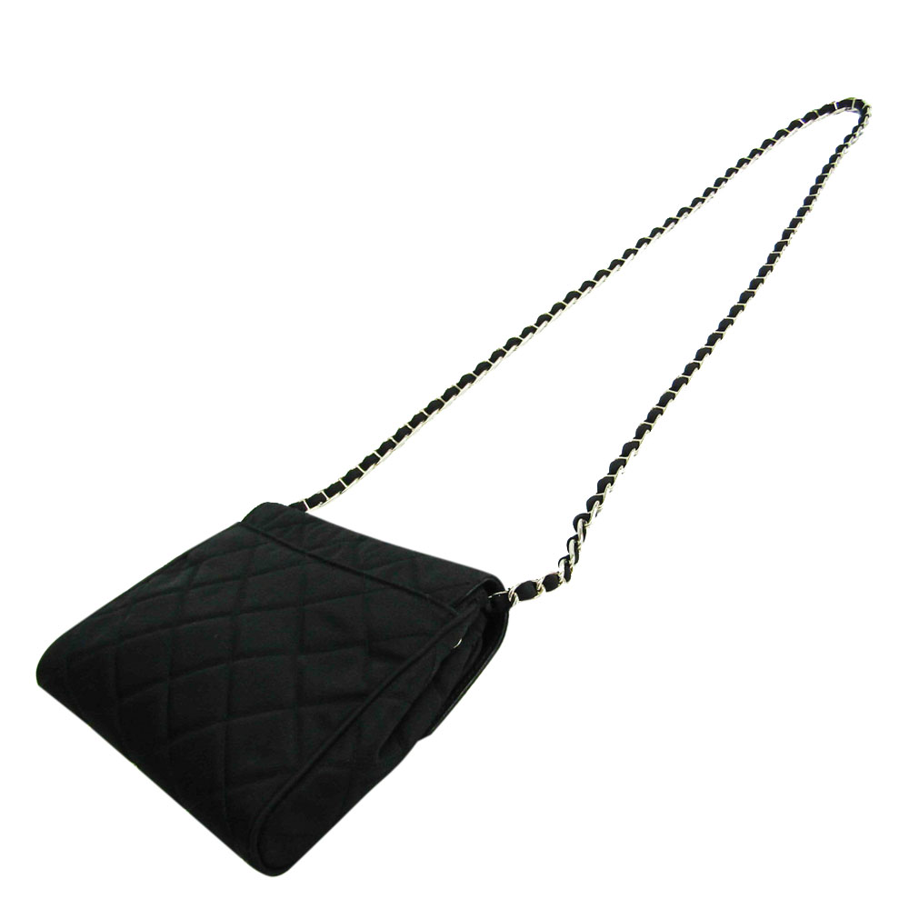 

Prada Black Quilted Tessuto Nylon Impuntu Flap Crossbody Bag