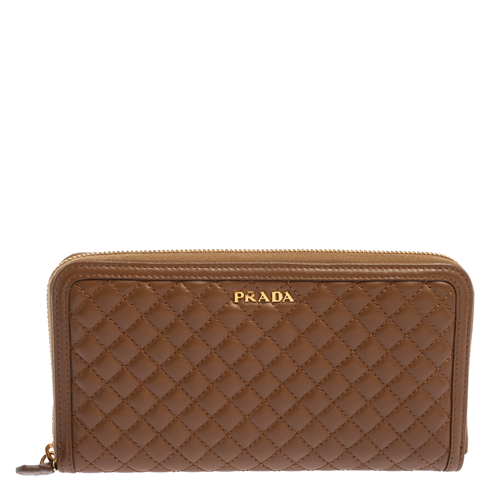 Pre-owned Prada Cannella Quilted Soft Leather Zip Around Wallet In Tan