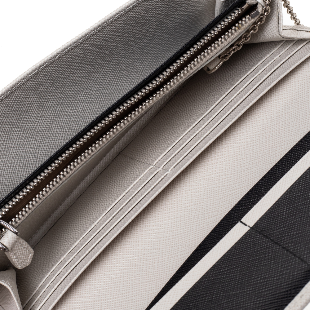 

Prada White Saffiano Leather Flap Wallet