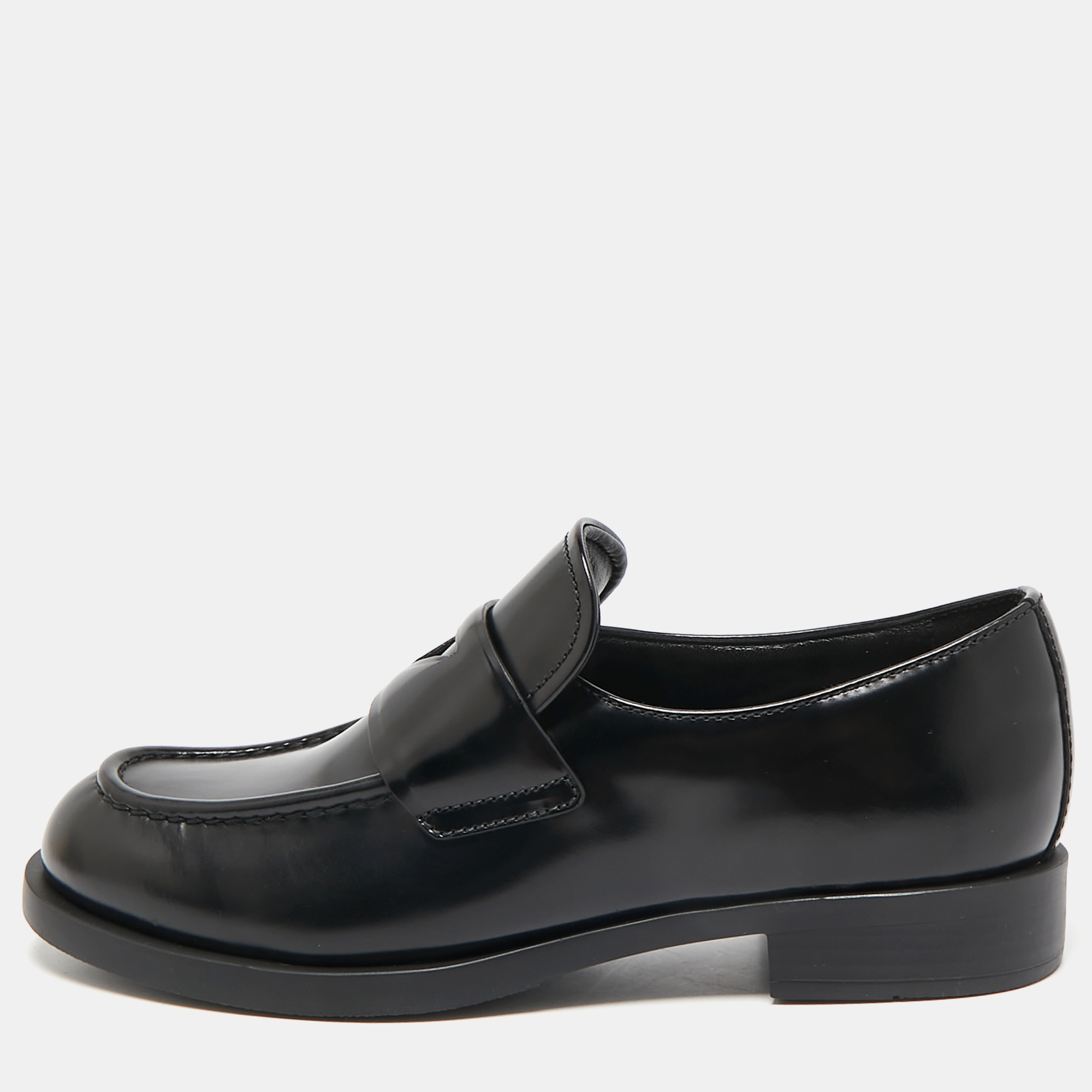 

Prada Black Brushed Leather Slip On Loafers Size