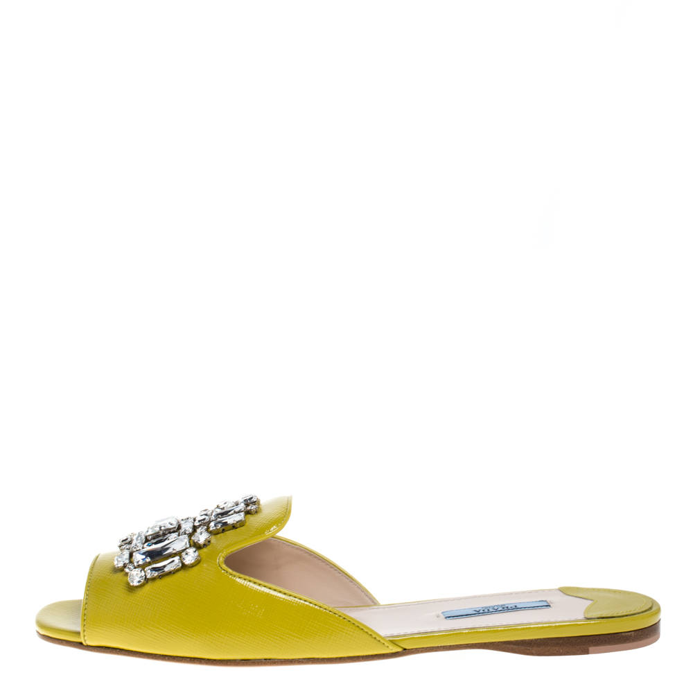 

Prada Yellow Saffiano Patent Leather Embellished Flat Slides Size