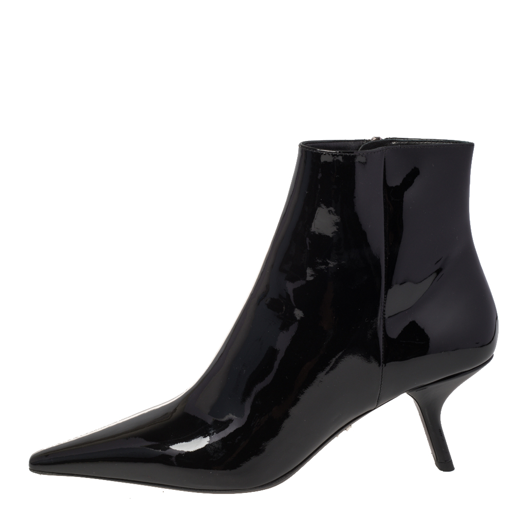 

Prada Black Patent Leather Slanted Heel Pointed Toe Ankle Boots Size