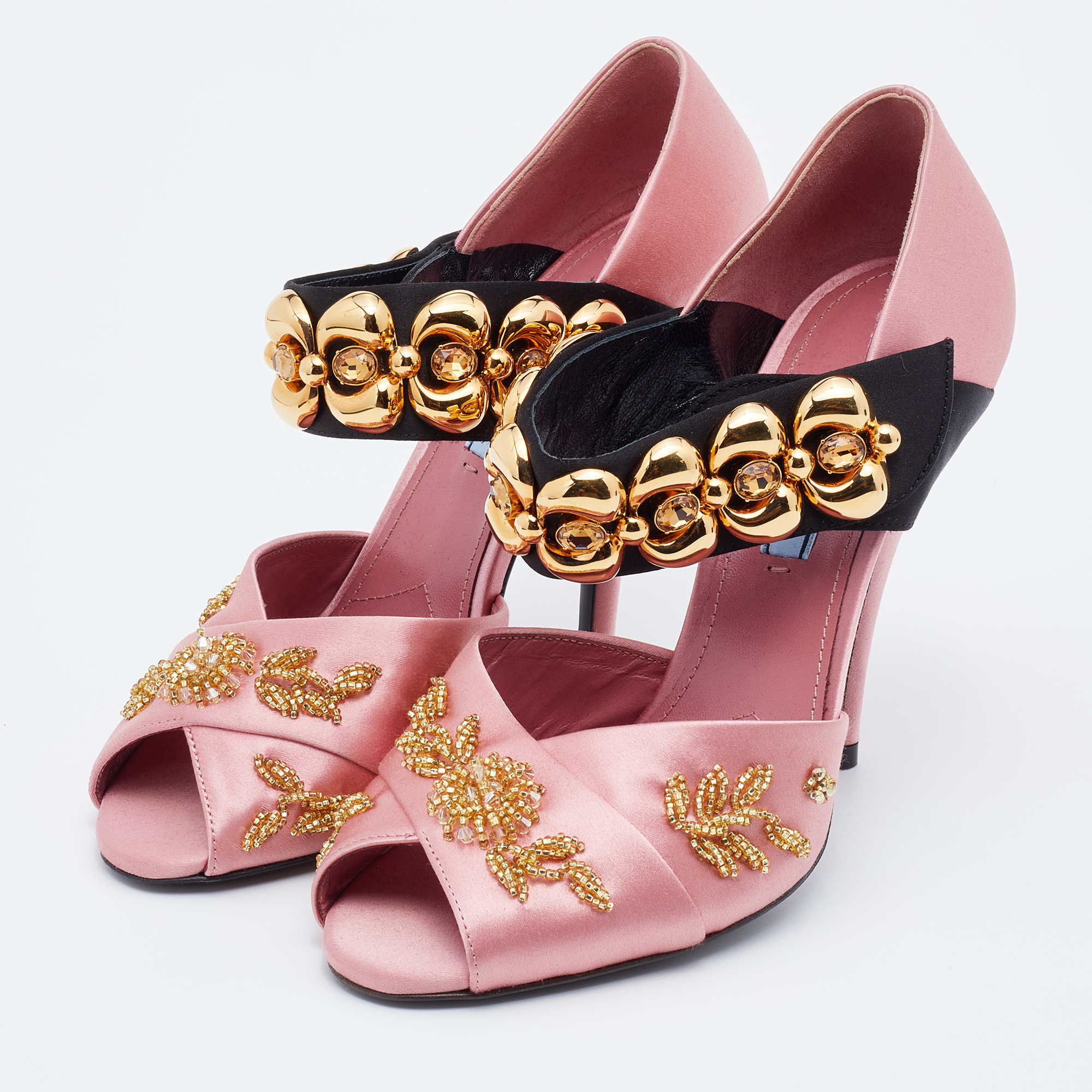 

Prada Pink/Black Satin Crystal Embellished Peep Toe Sandals Size