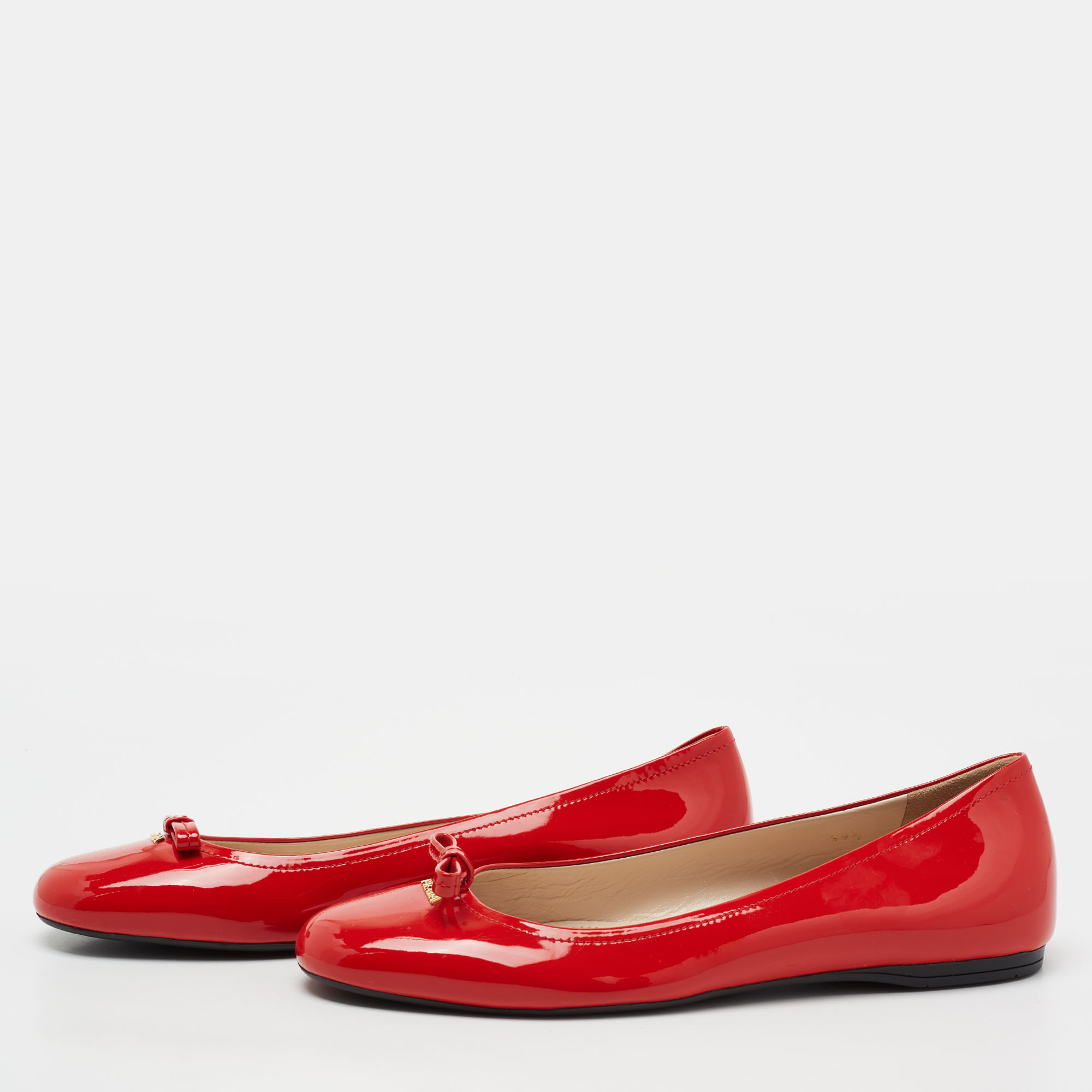 

Prada Red Patent Leather Bow Accents Ballet Flats Size