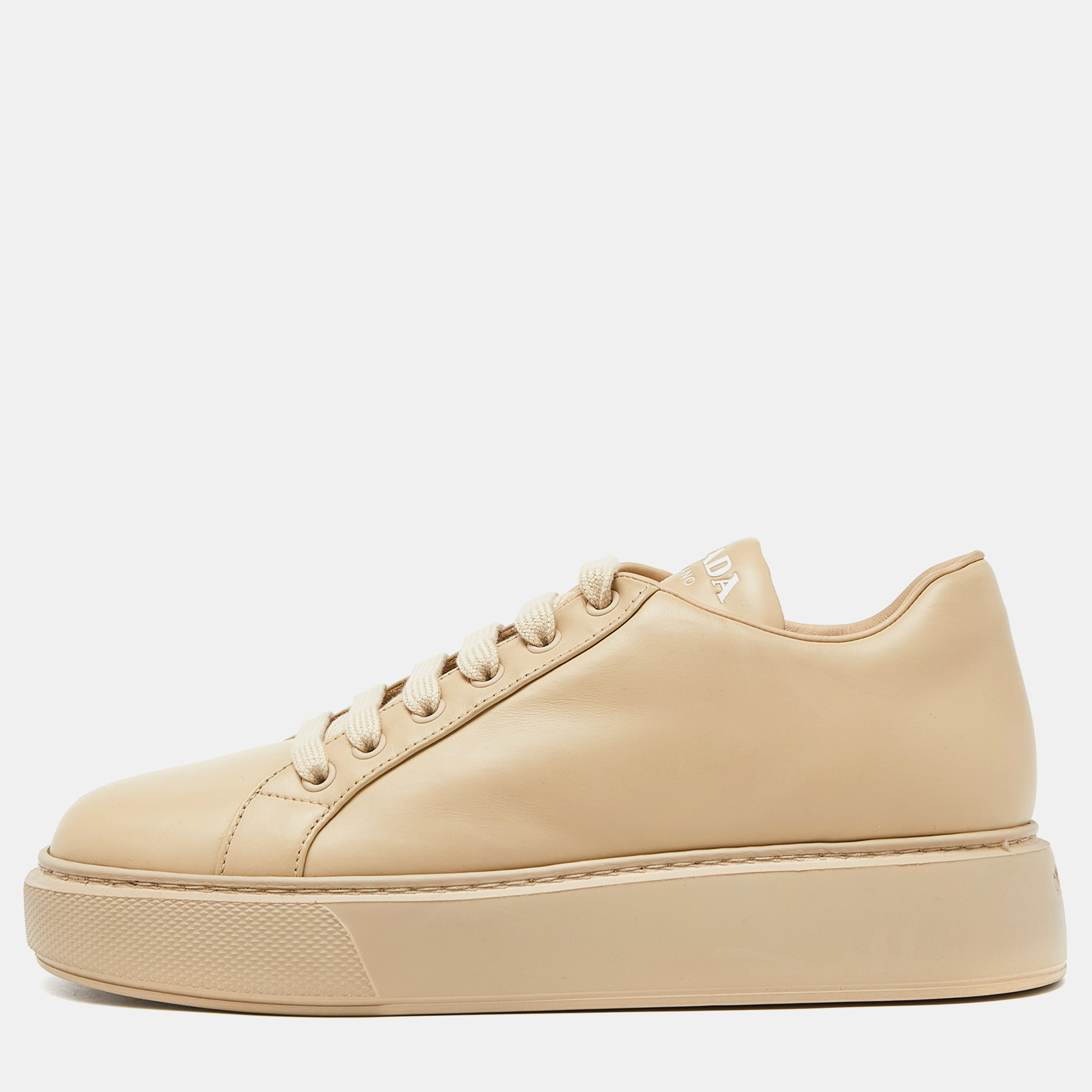 Pre-owned Prada Beige Leather Low Top Sneakers Size 39