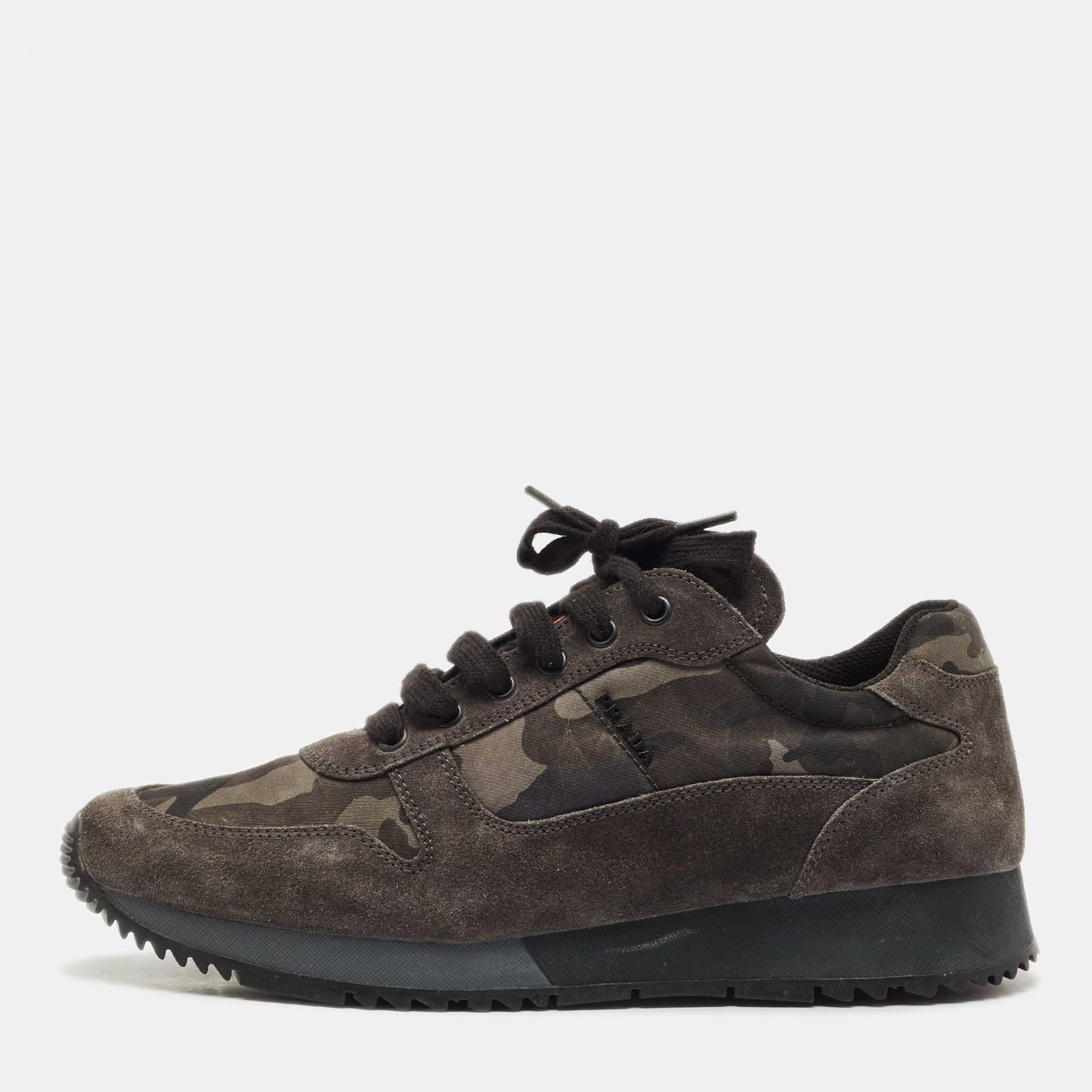 

Prada Sport Grey/Green Suede and Nylon Low Top Sneakers Size
