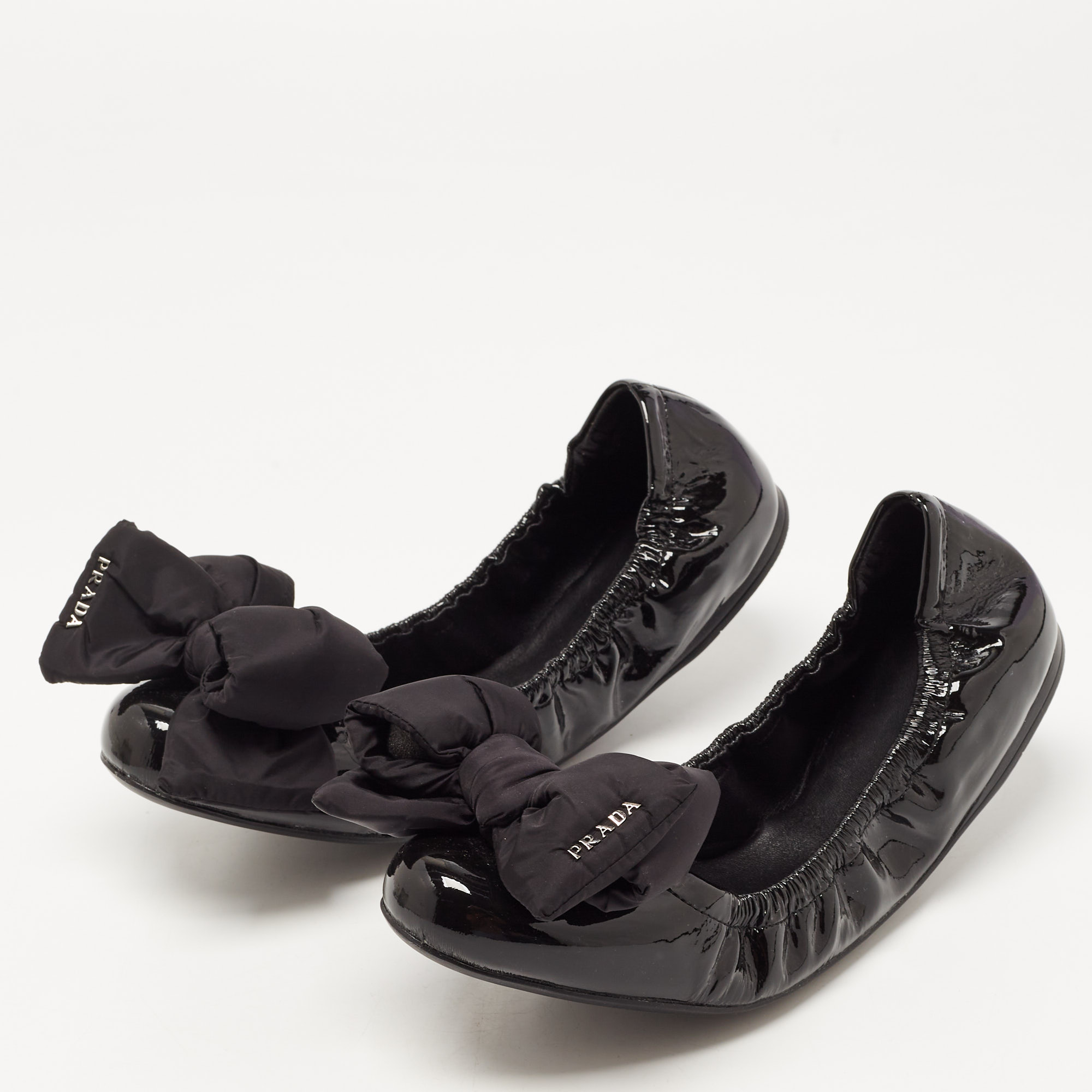 

Prada Sport Black Patent Leather Bow Detail Scrunch Ballet Flat Size