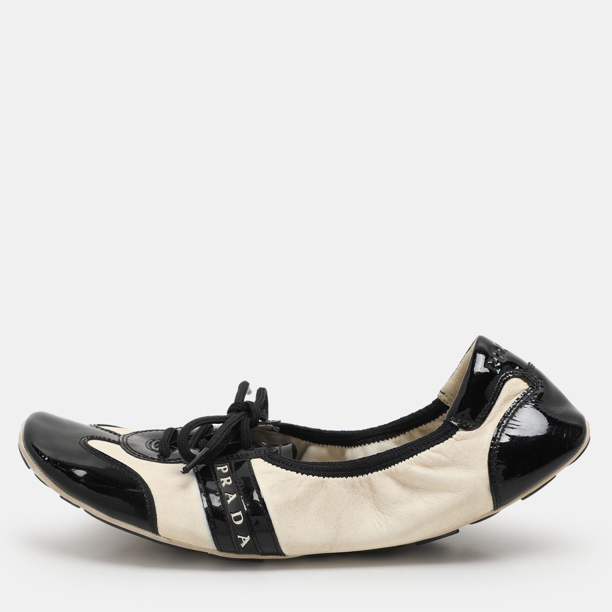 

Prada Sport Black/Cream Patent and Leather Lace-up Scrunch Ballet Flats Size