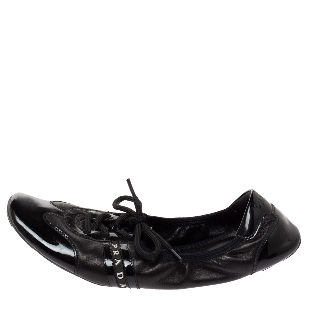 

Prada Sport Black Patent and Leather Scrunch Lace Up Sneakers Size 39