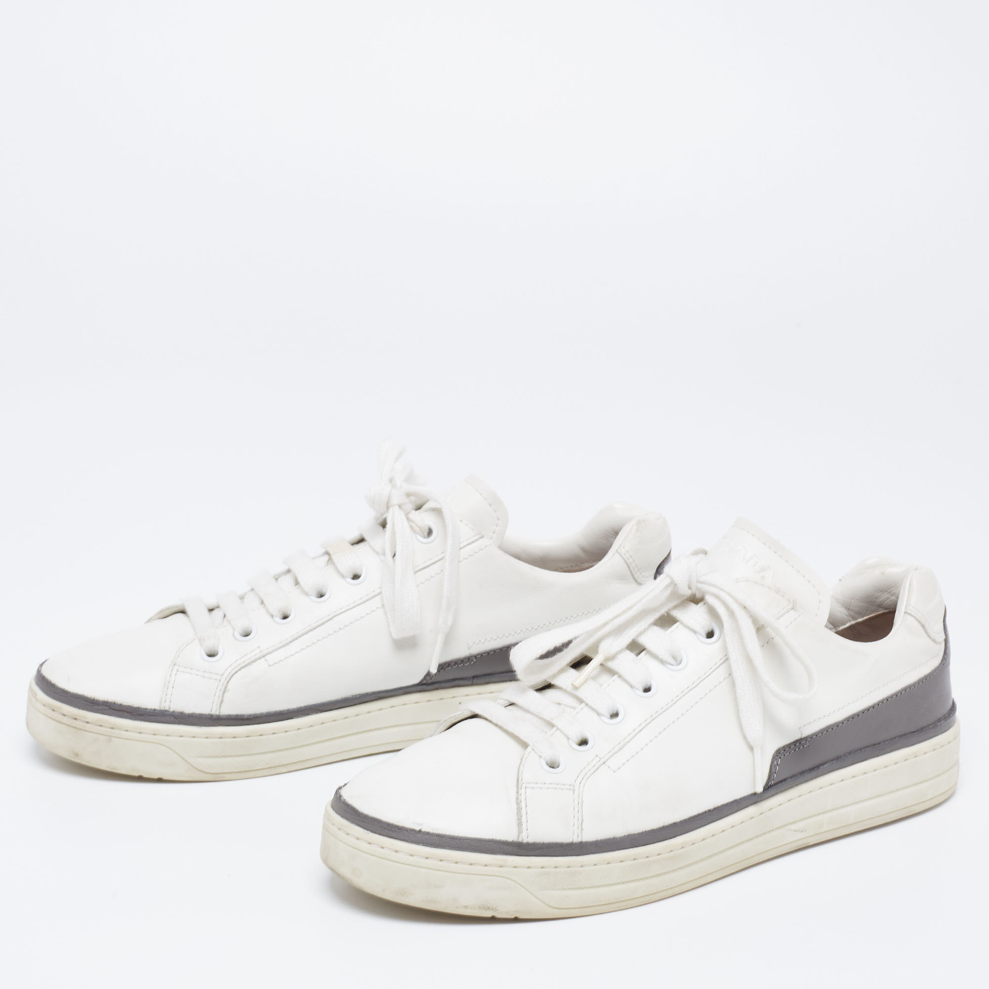 

Prada Sport White/Grey Leather Low-Top Sneakers Size