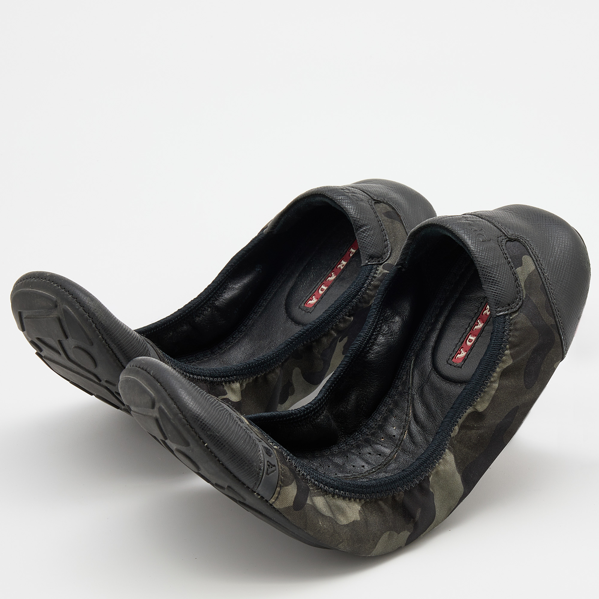 

Prada Sport Black Leather and Camouflage Nylon Scrunch Ballet Flats Size